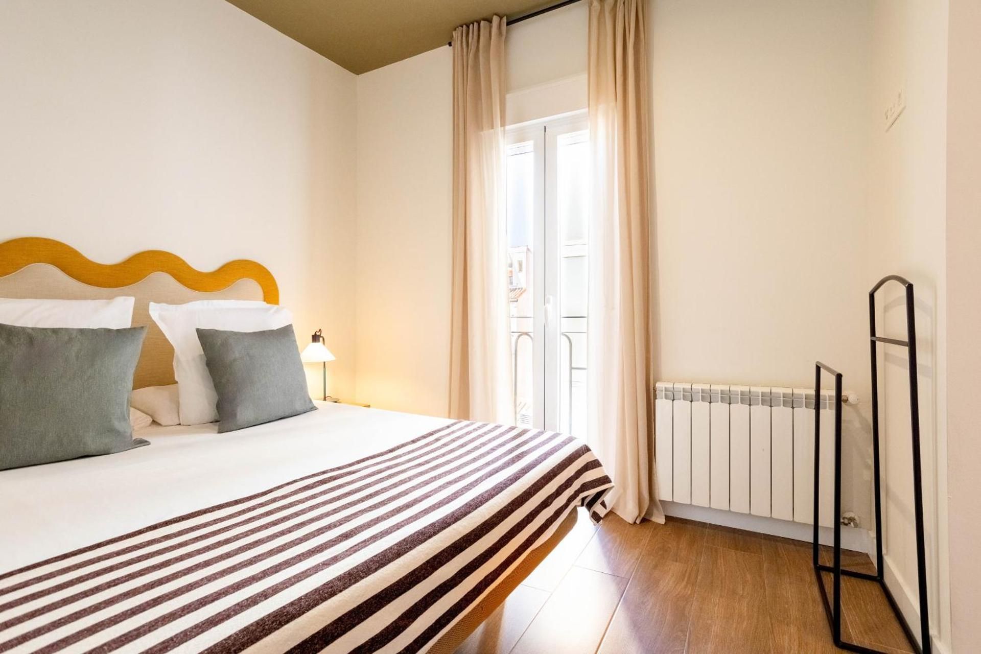 Three-Bedroom Apartment V