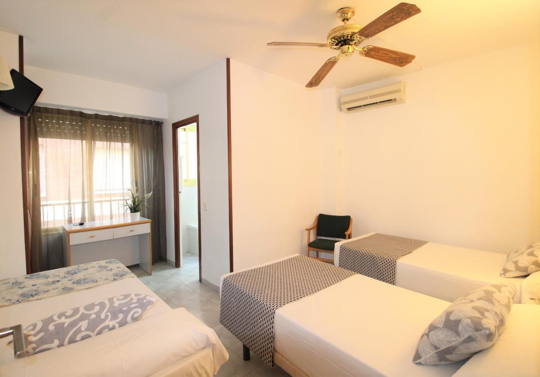 Twin Room with Extra Bed