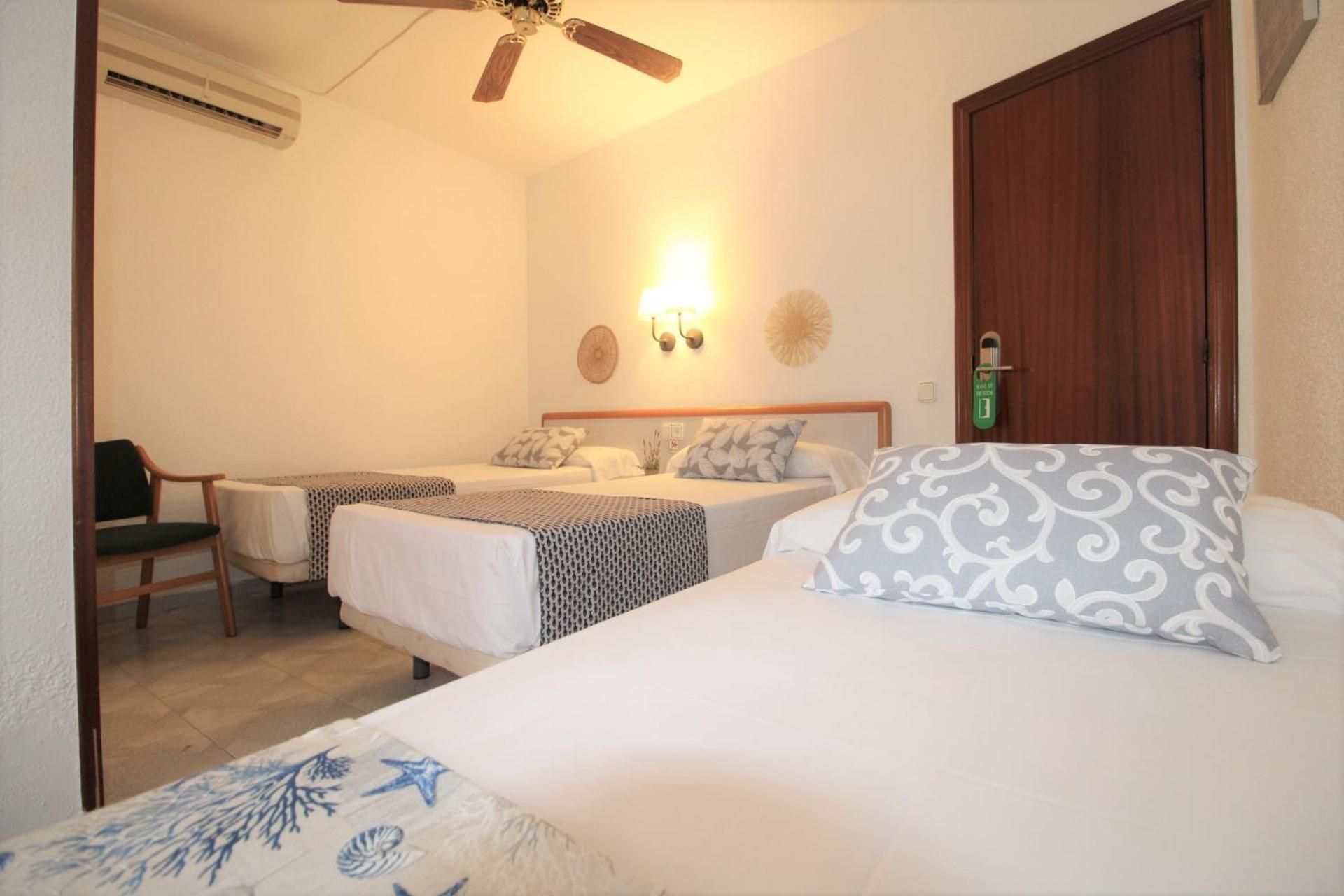 Twin Room with Extra Bed