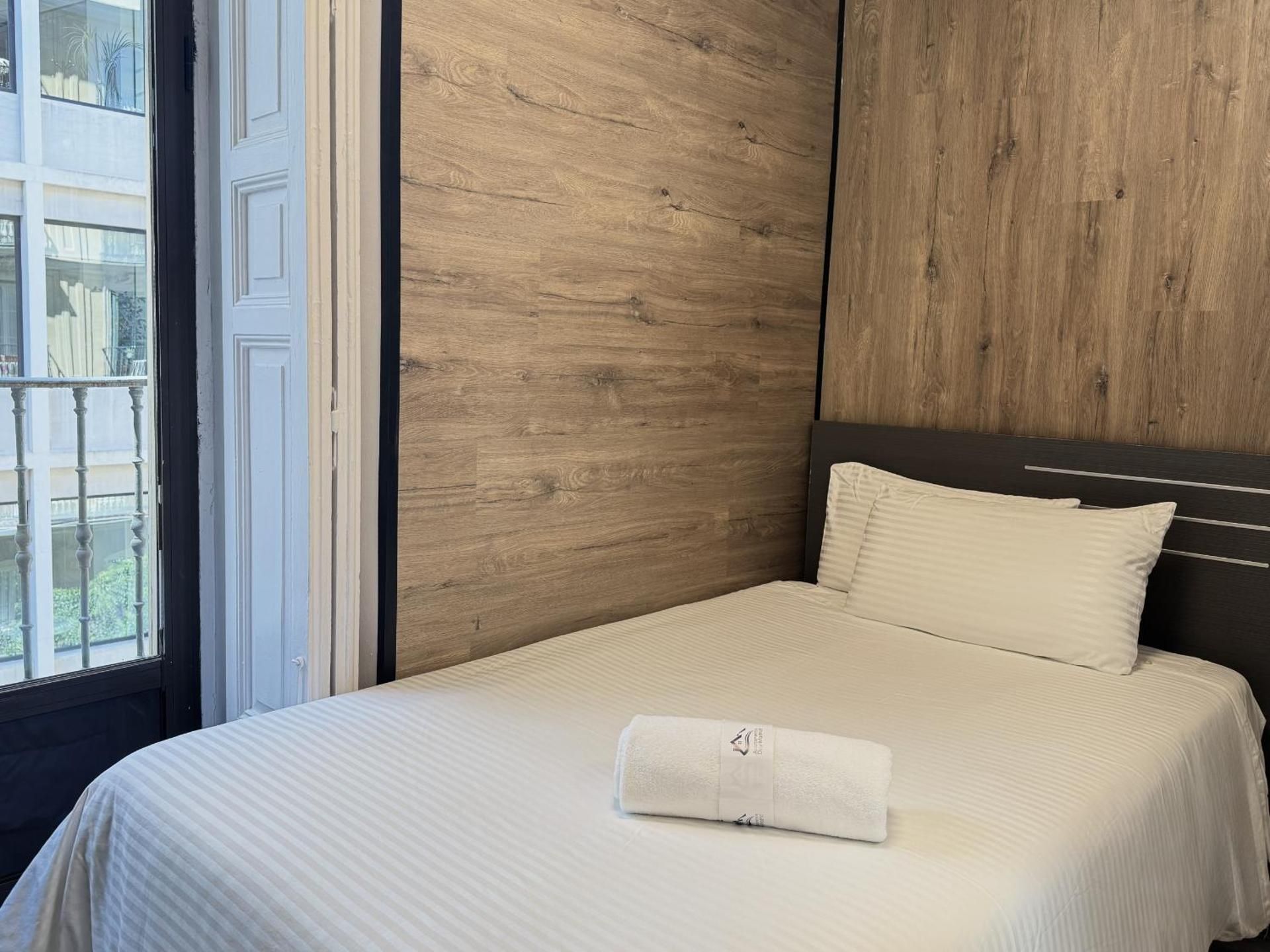 Economy Single Room