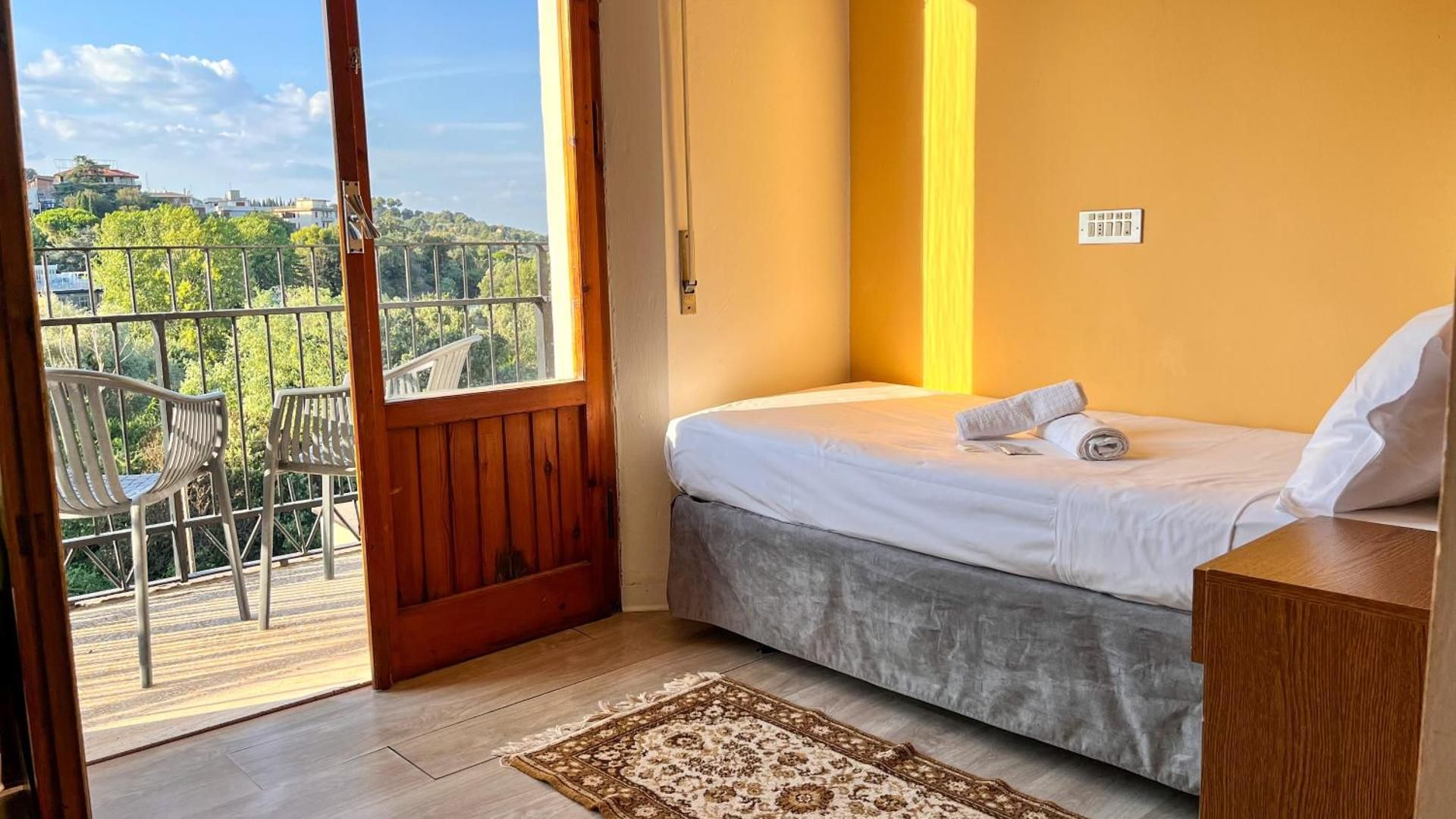 Single Room