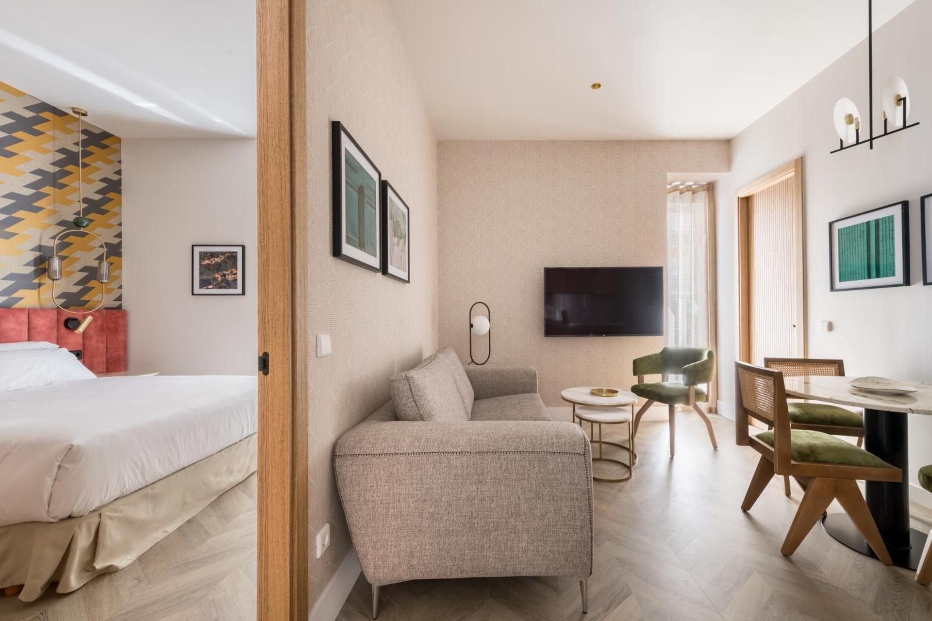 Superior Apartment