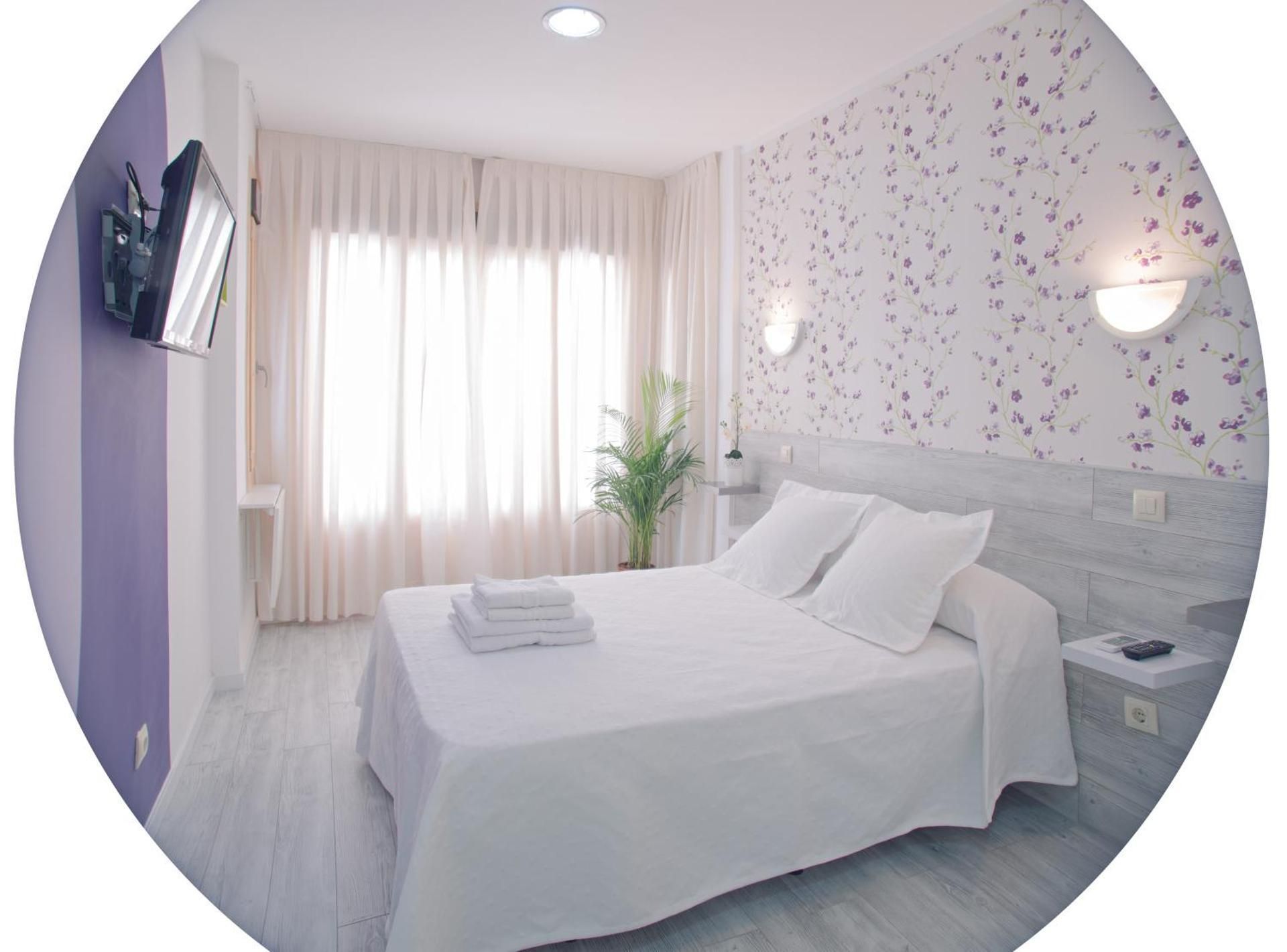 Hostal Nersan Double Room with Balcony