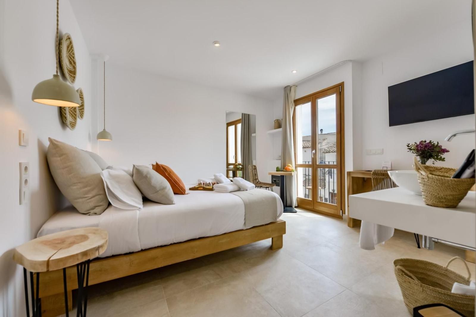 Queen Room