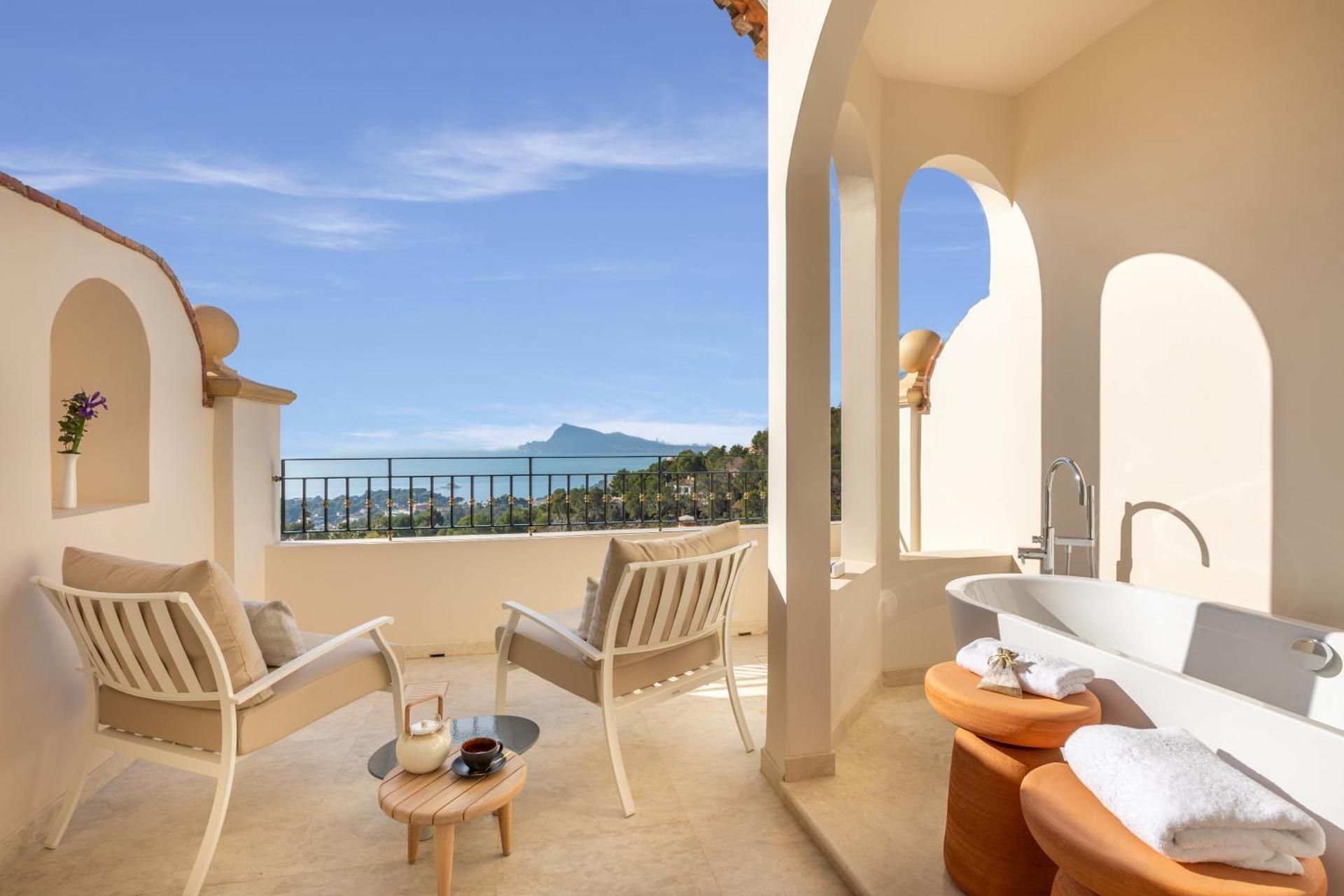 Superior Double or Twin Room with Sea View
