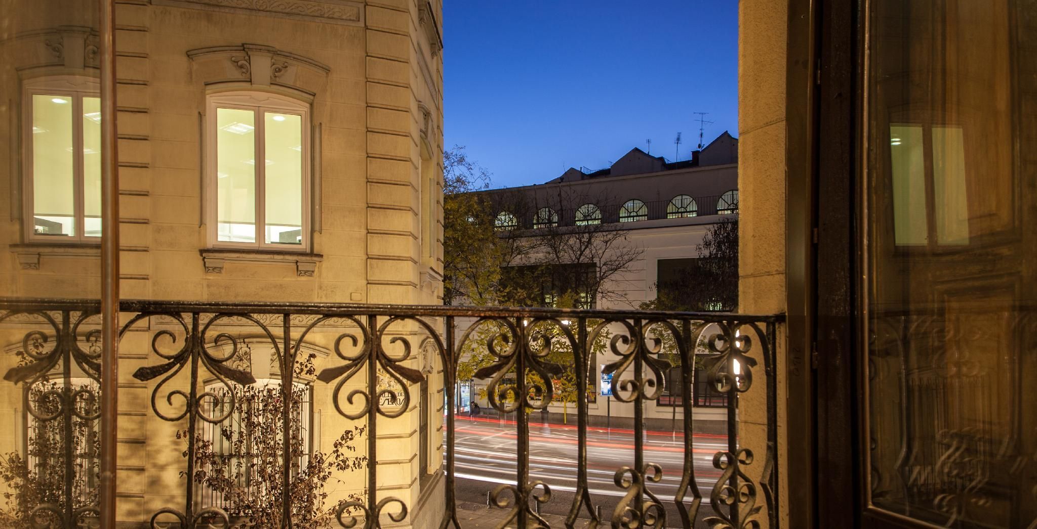 Double Room with Shared Bathroom and Balcony