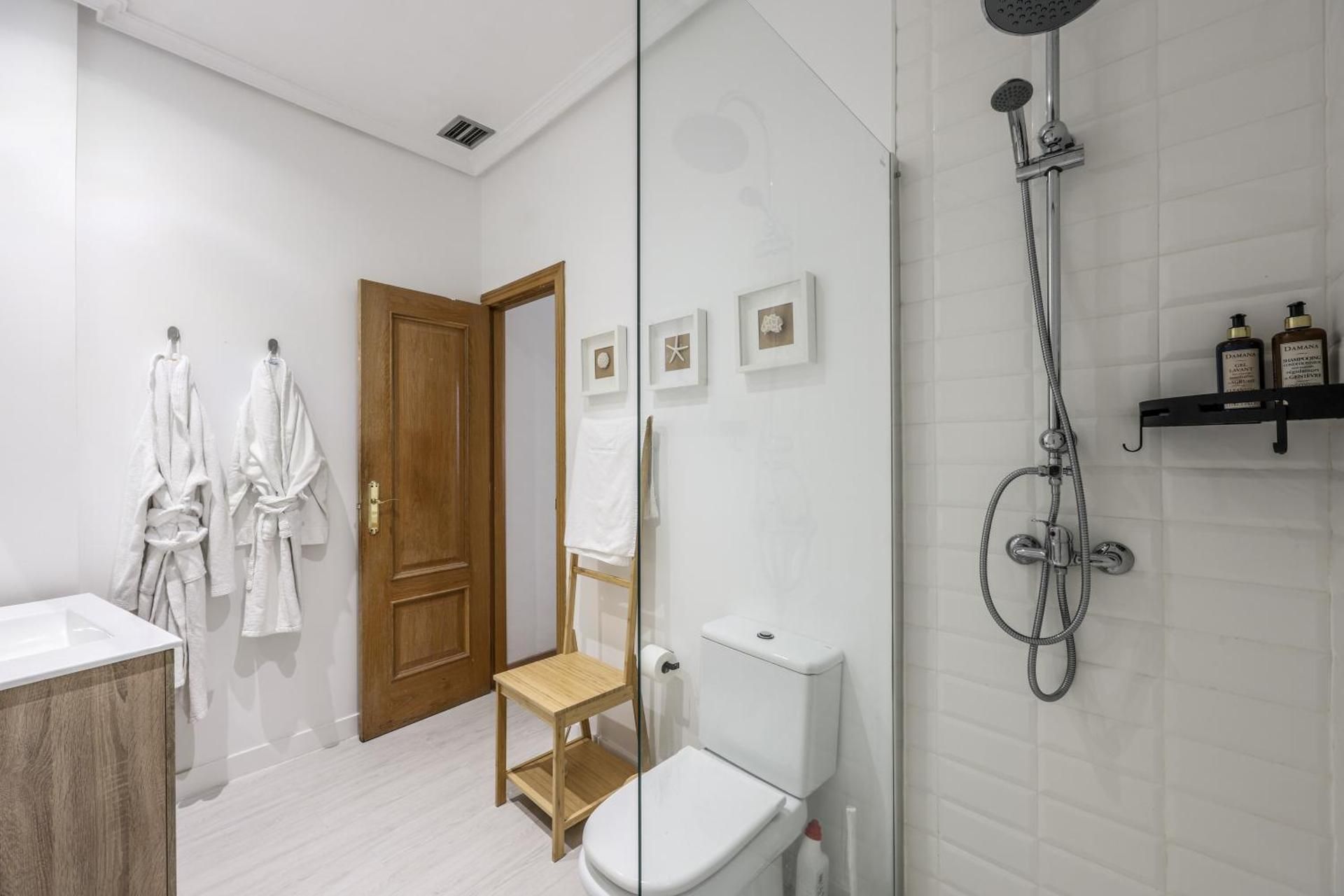 Deluxe One-Bedroom Apartment with City View