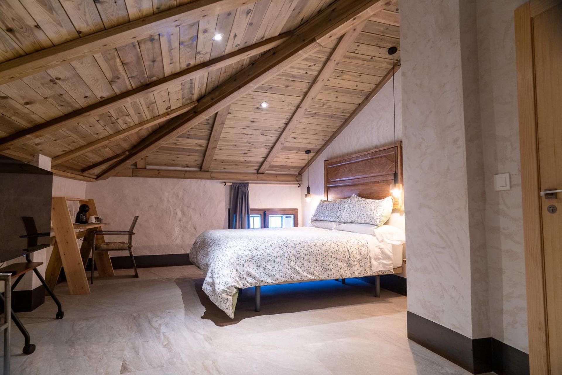 Superior Attic Room with Large Bed (2-3 person)