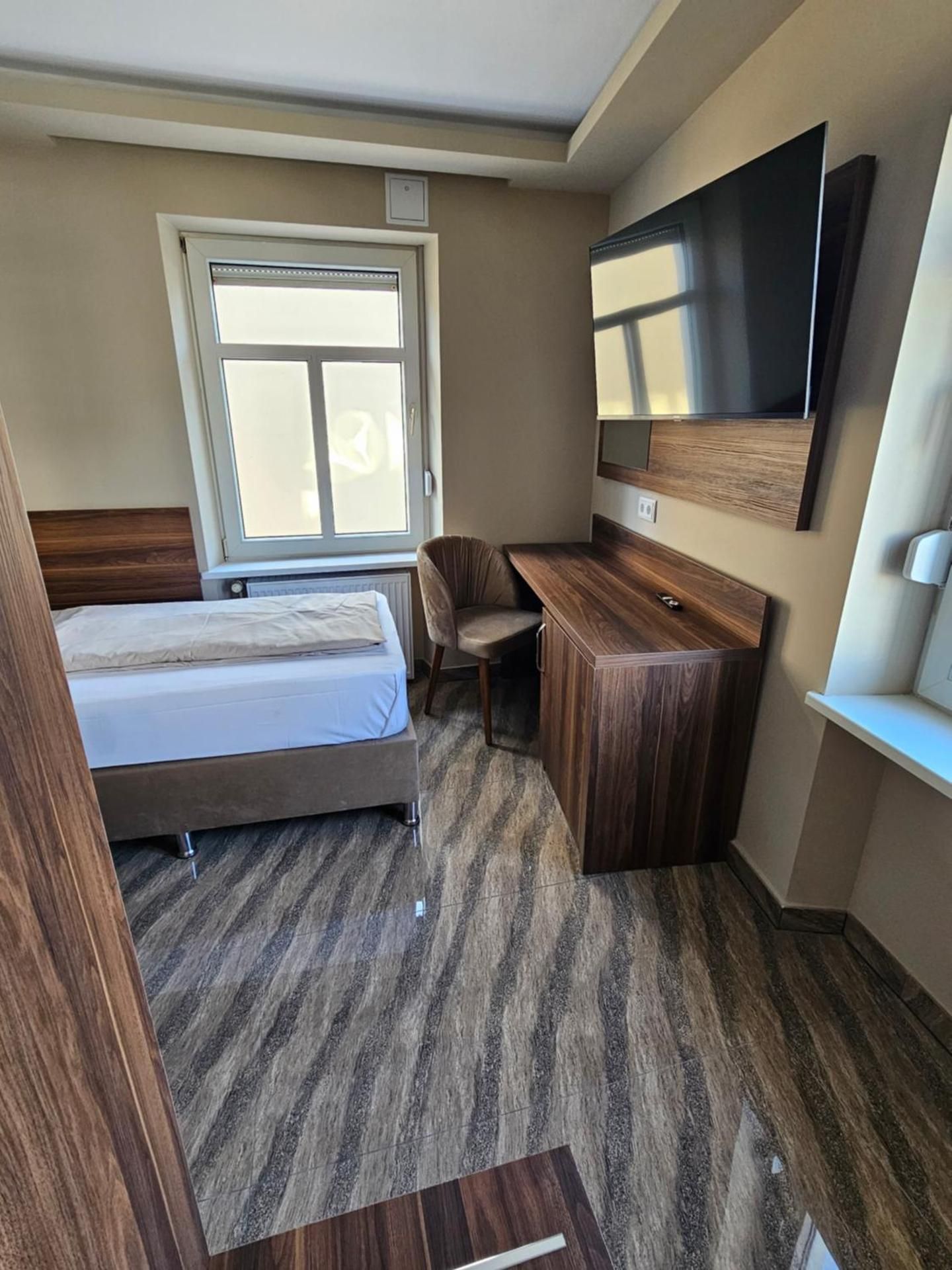 Deluxe Single Room