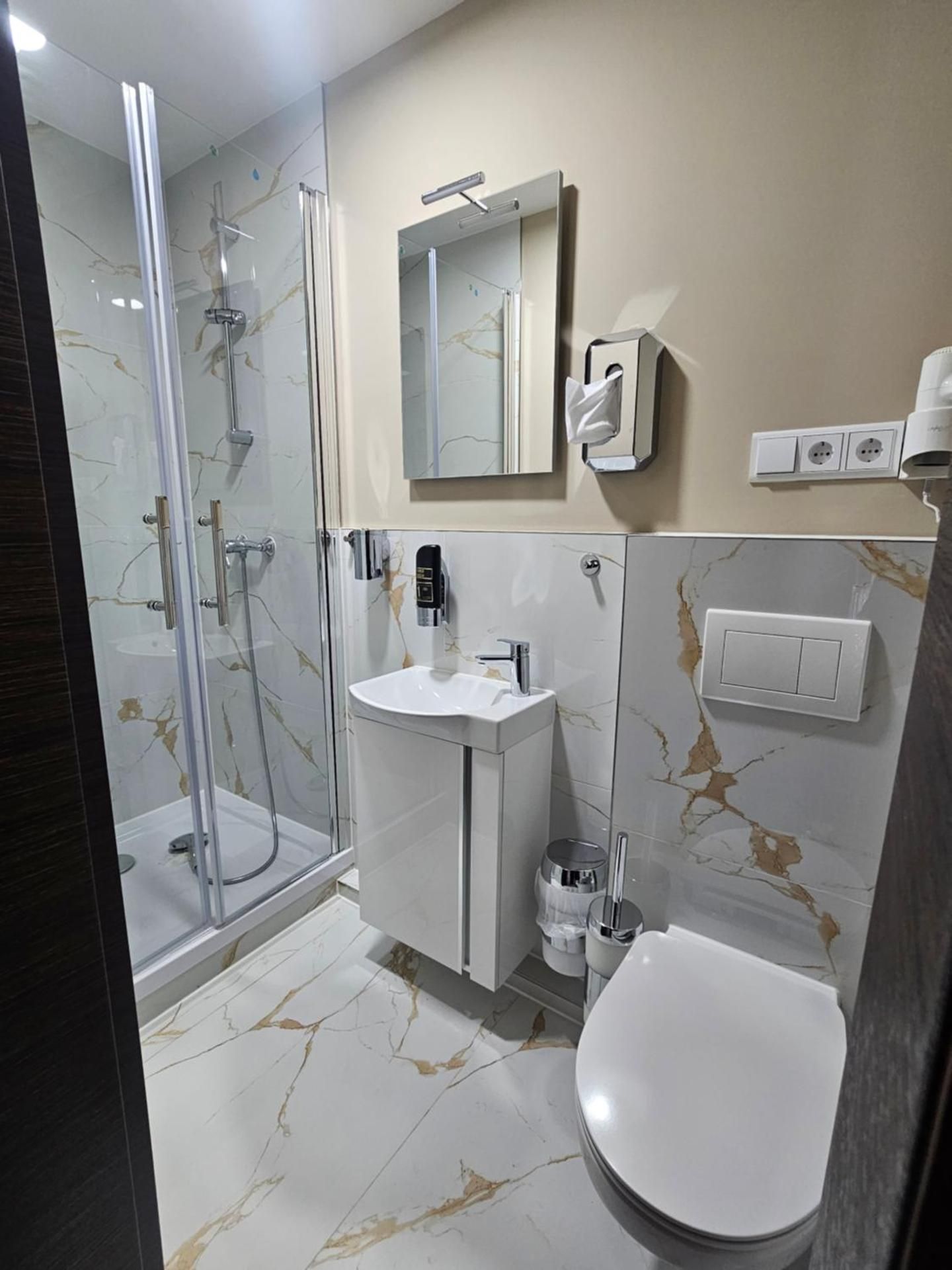 Single Room with Shower