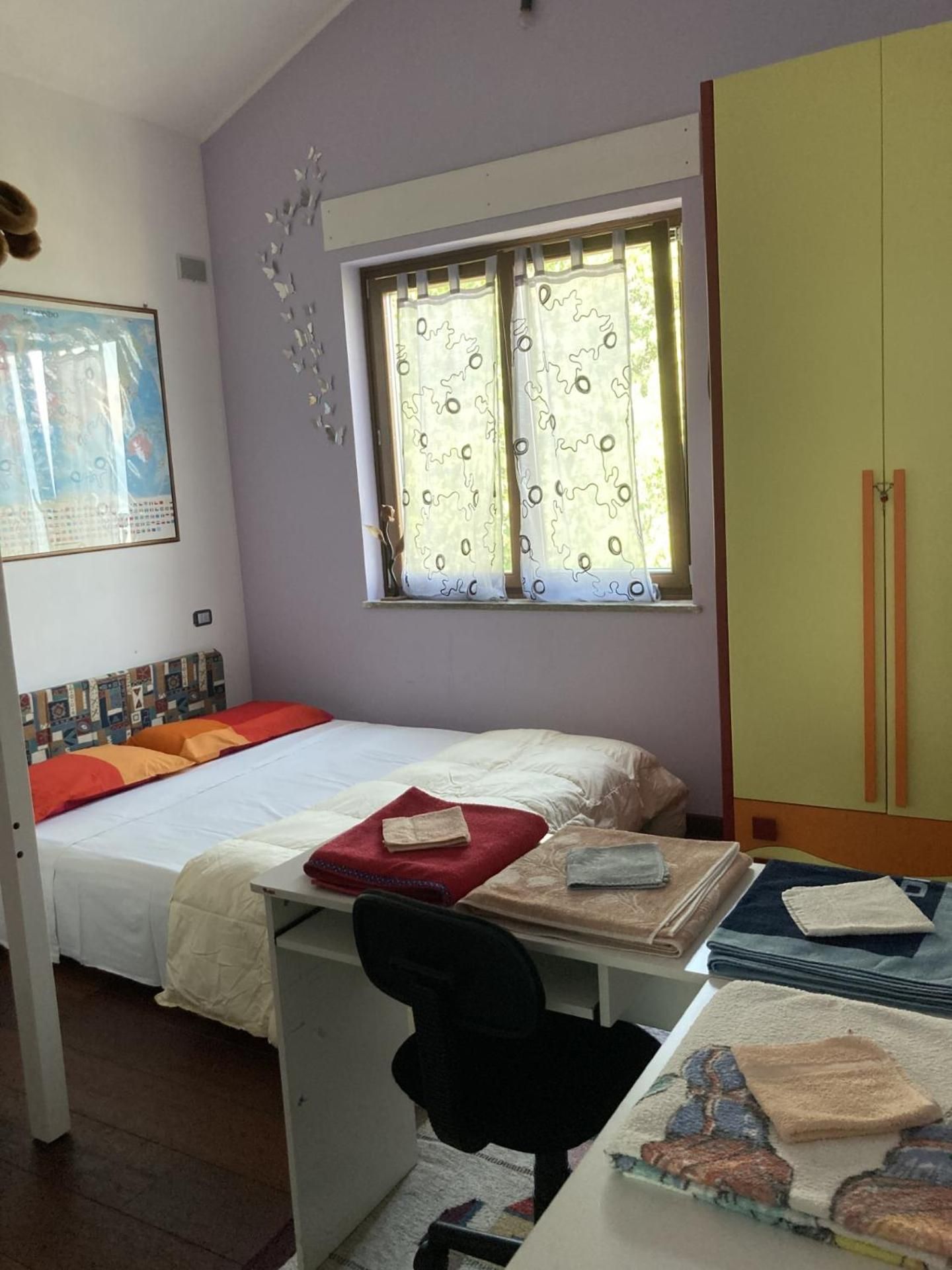 Quadruple Room with Shared Bathroom
