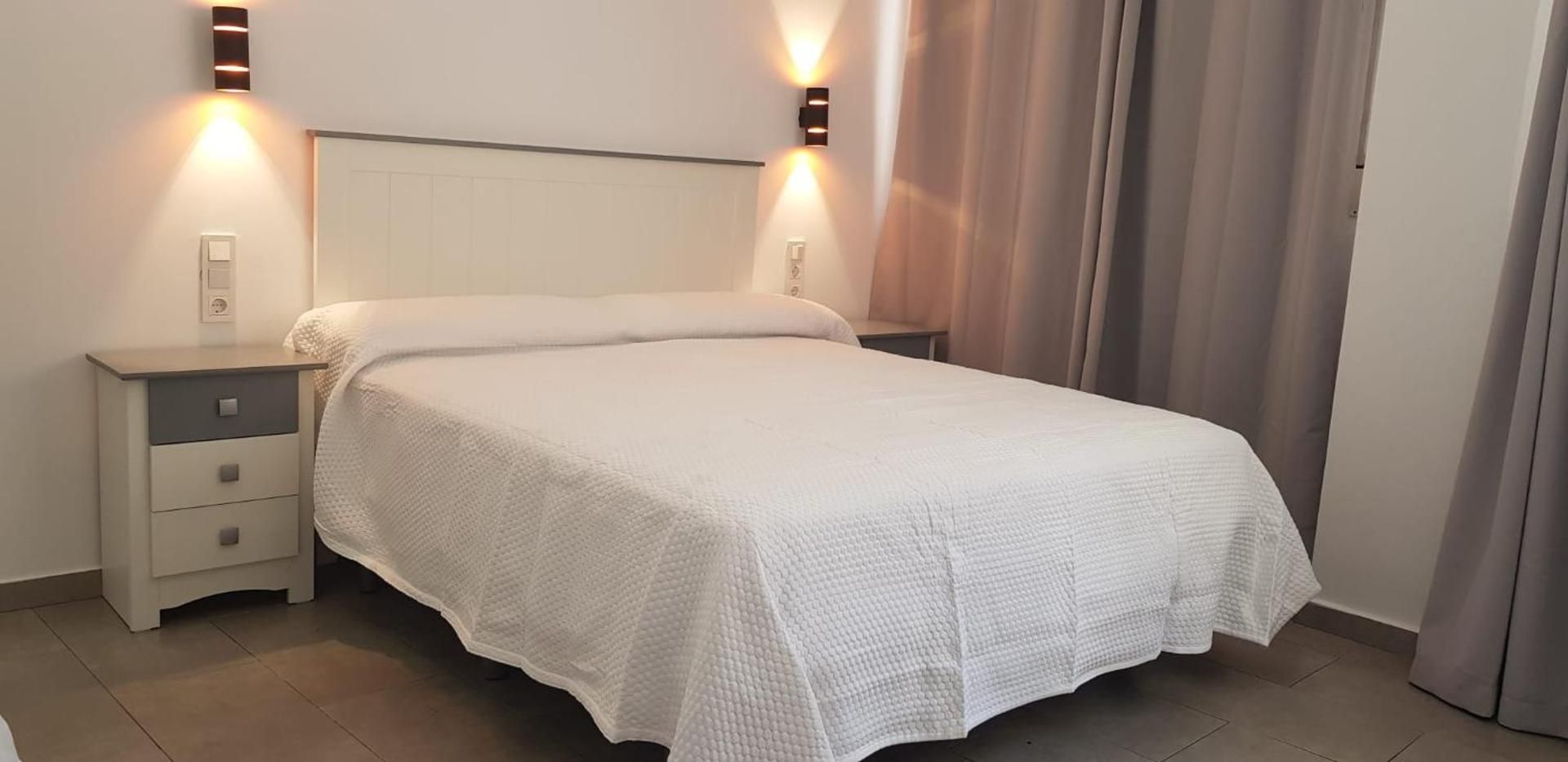 Deluxe Double Room with Extra Bed