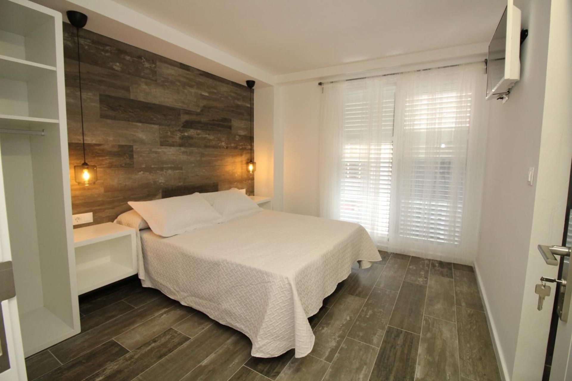 Twin Room with Optional Extra Bed