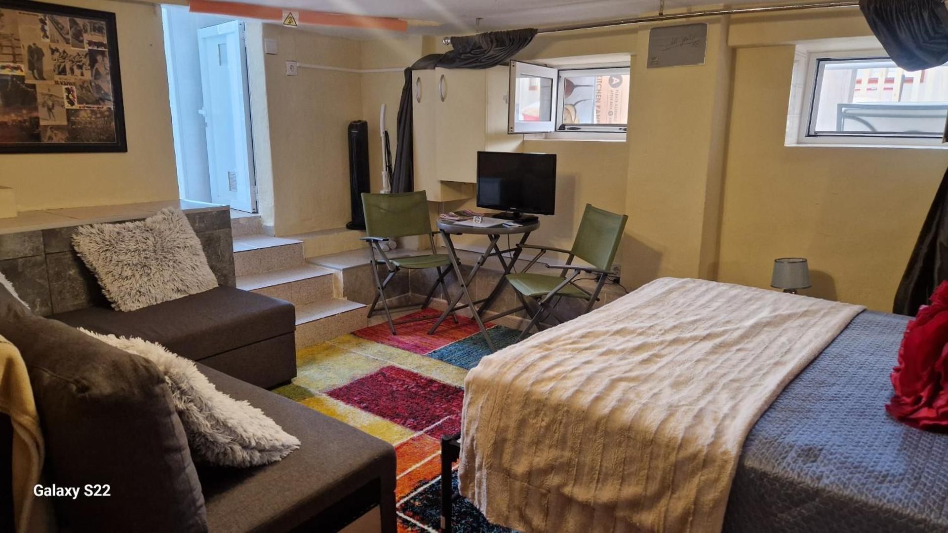 Apartment with Terrace