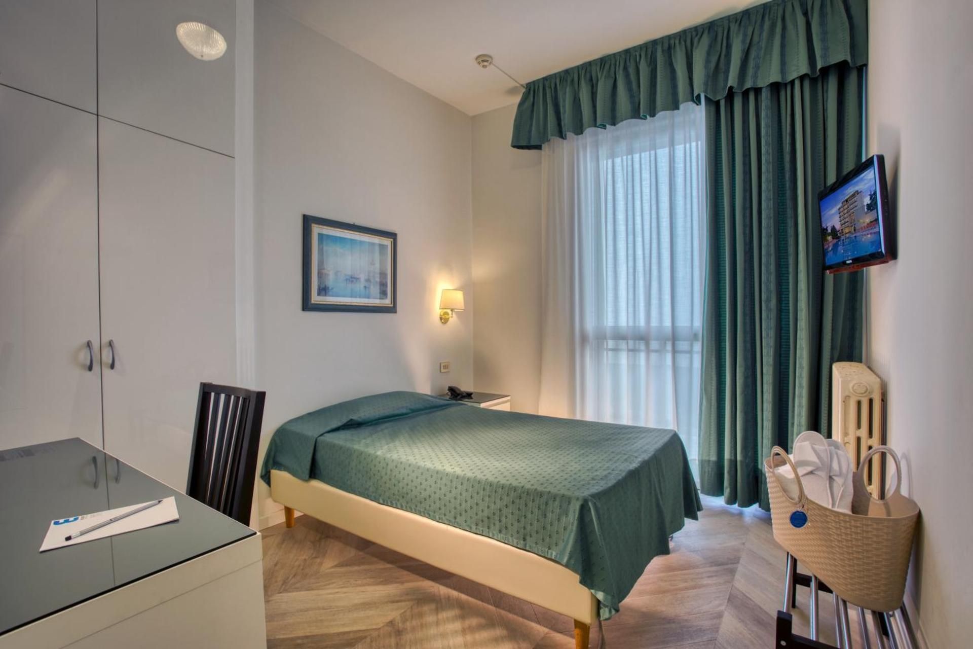 Economy Single Room