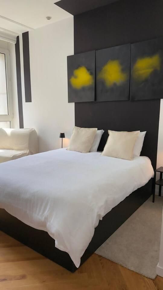 Triple Room with City View