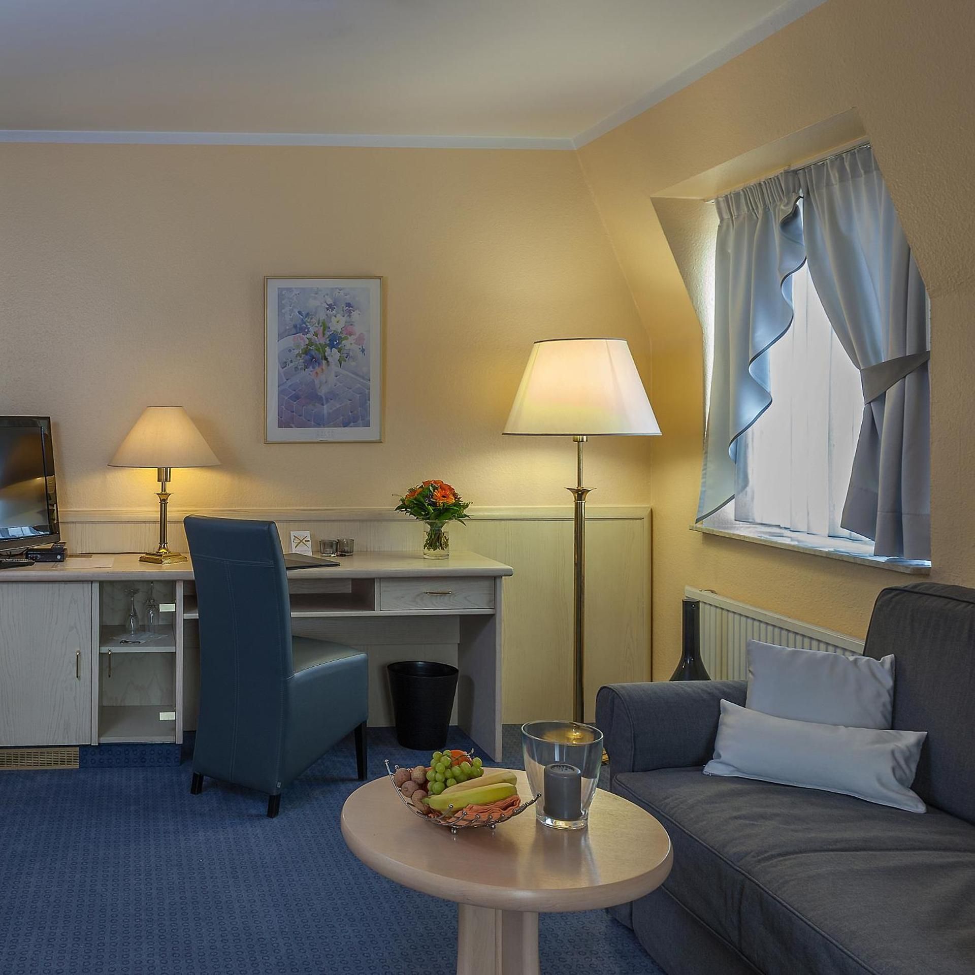 Hotel Pontivy Deluxe Double Room with Bath 2