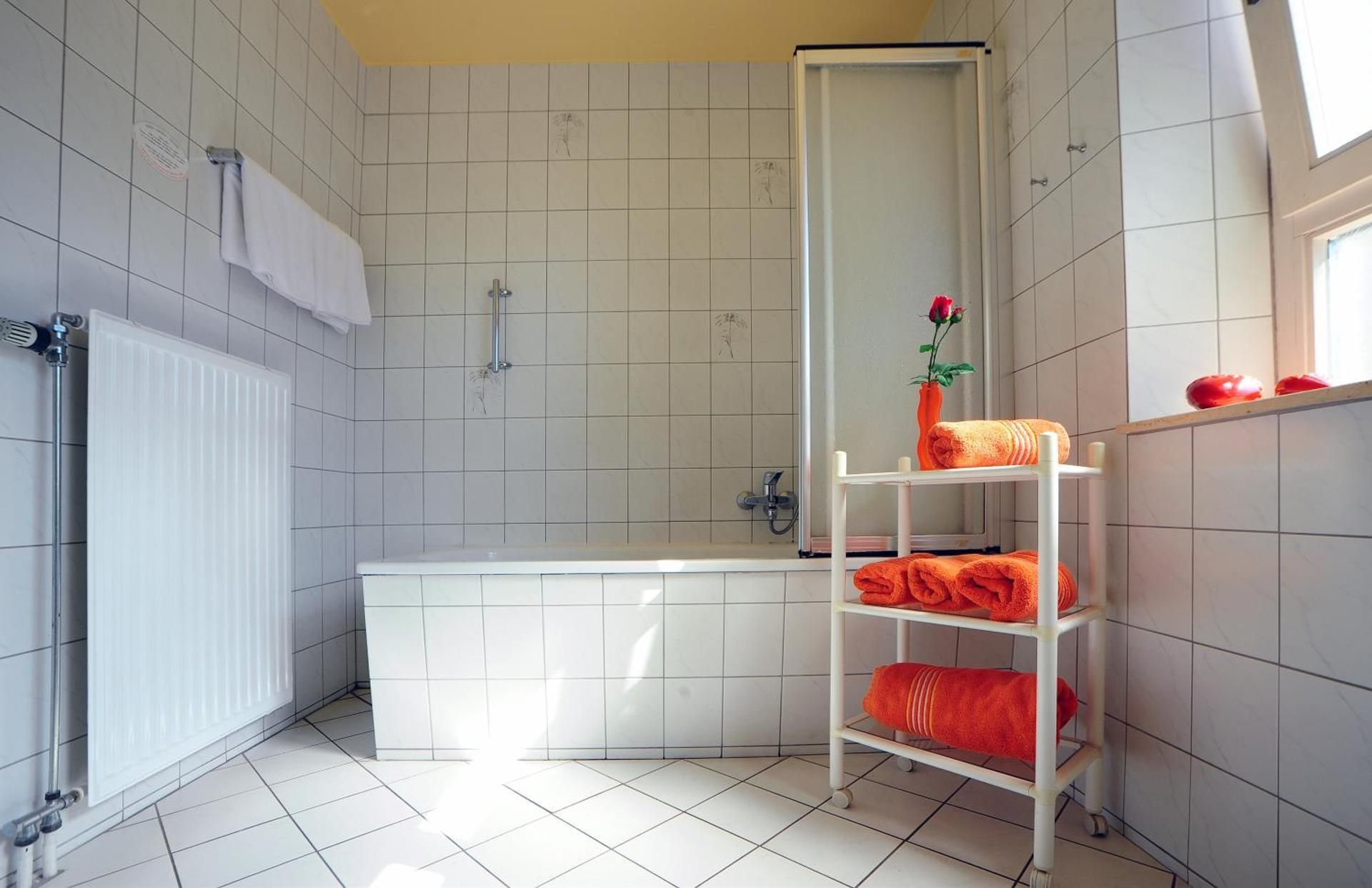 Hotel Pontivy Deluxe Double Room (2 Adults + 1 Child) 2