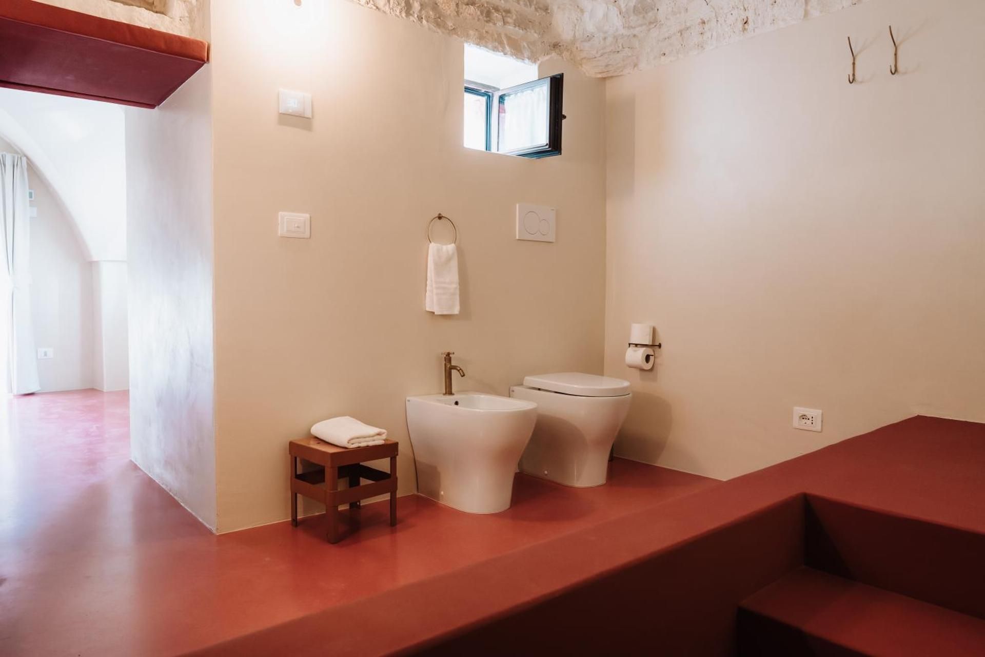 Deluxe Double Room with Bath