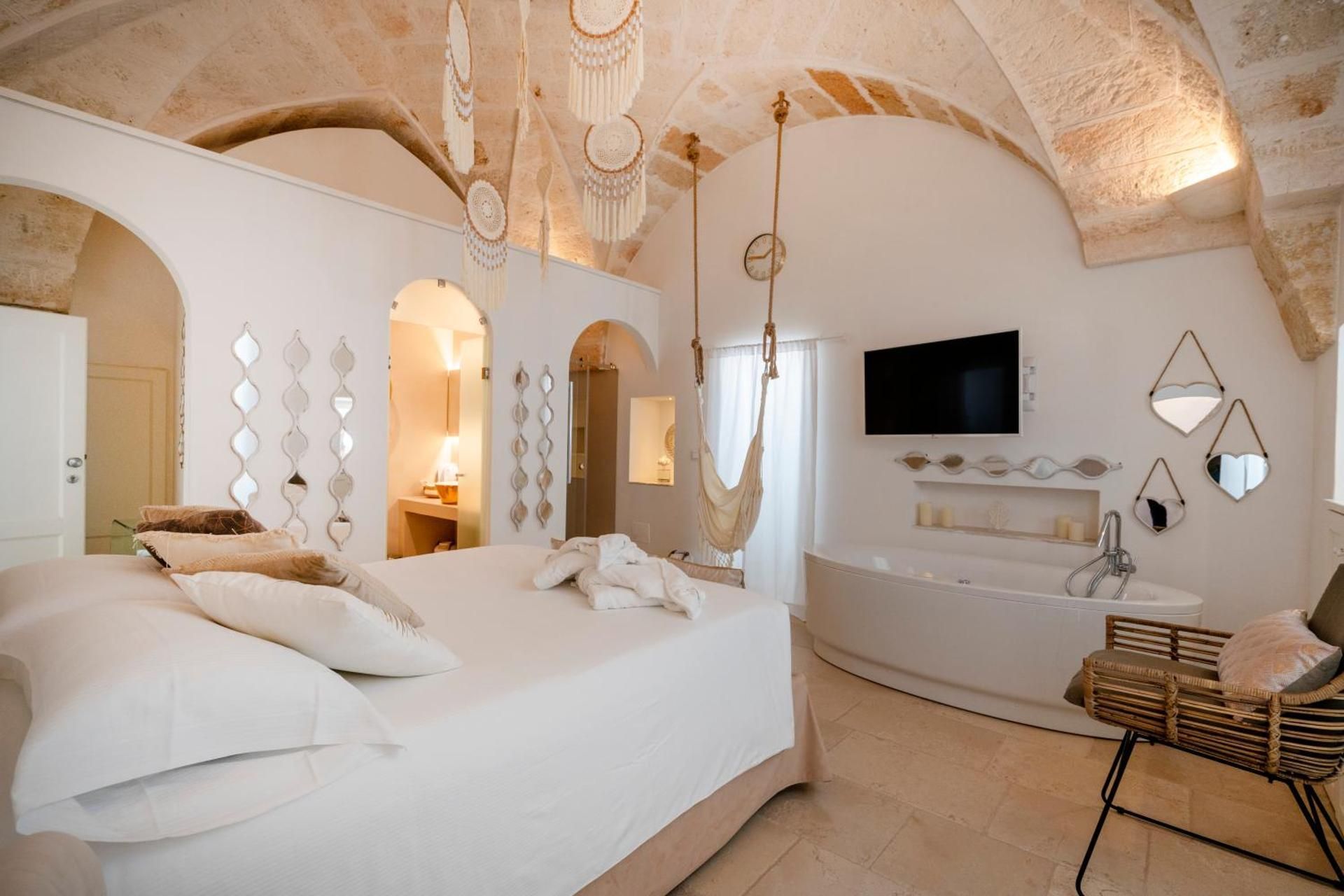 Deluxe Suite with Sea View
