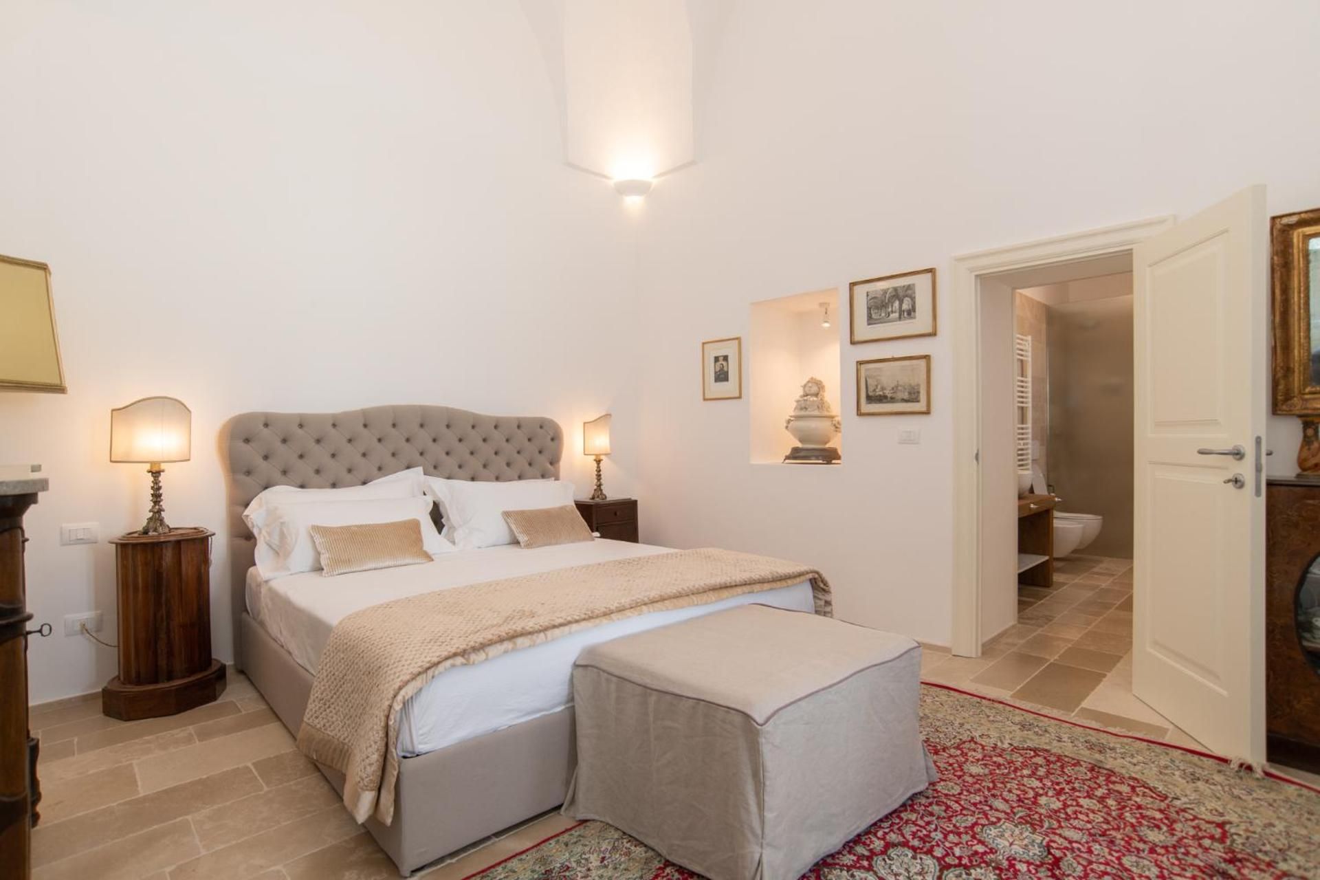 Deluxe Room (2 Adults + 1 Child)