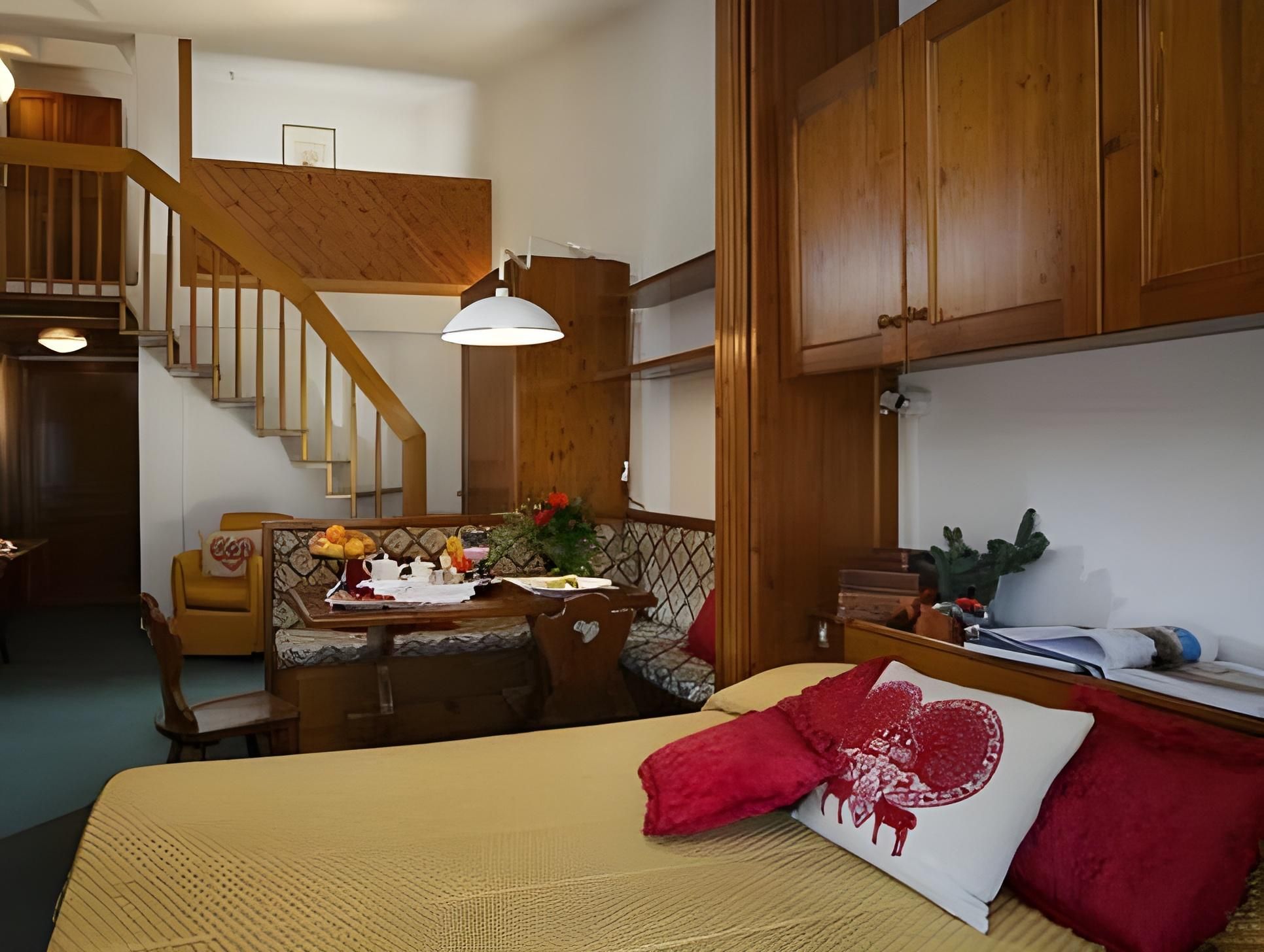 Junior Suite with Balcony