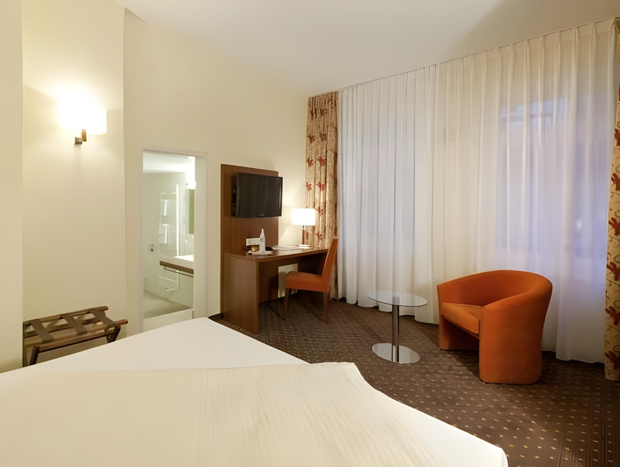 Single Room