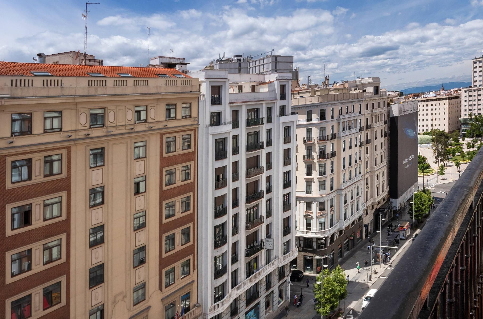 Catalonia Plaza Espana Hotel & Spa