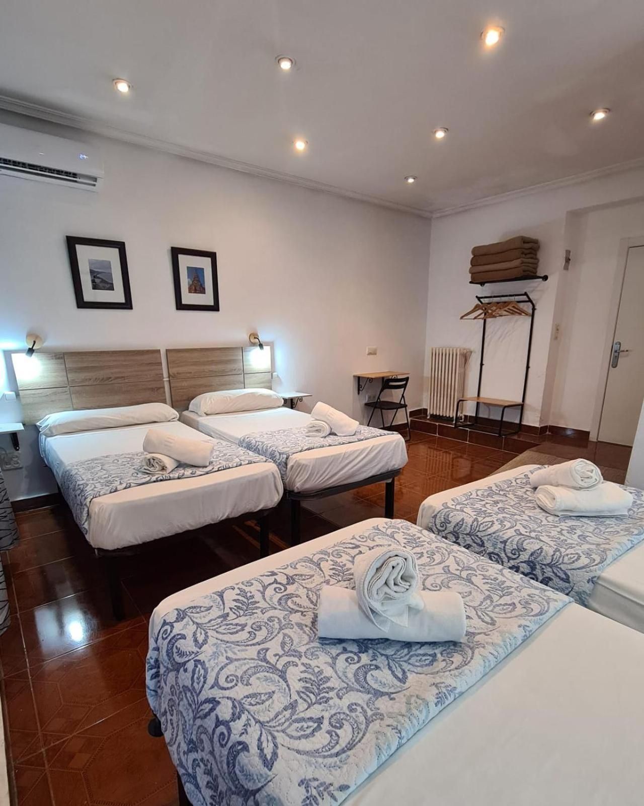 Hostal Santa Barbara