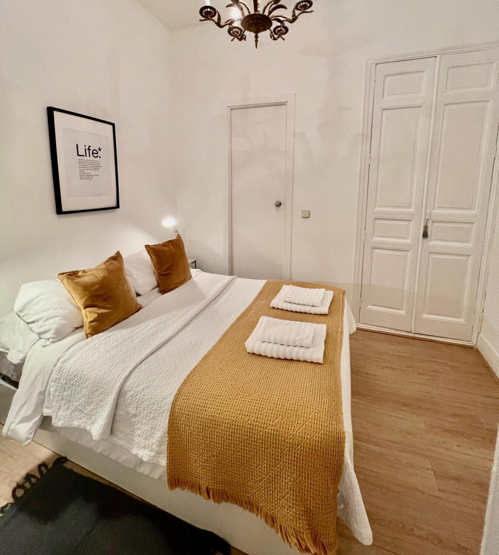 Large Single Room