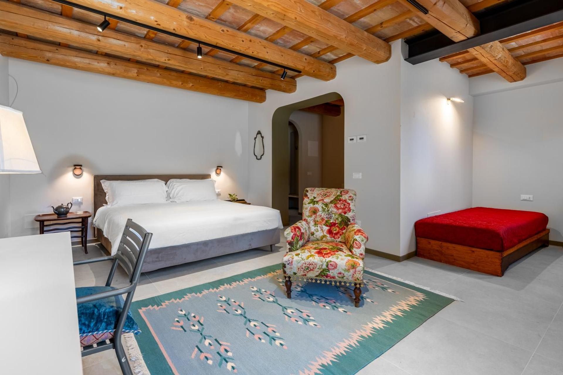 Junior Suite with Garden View