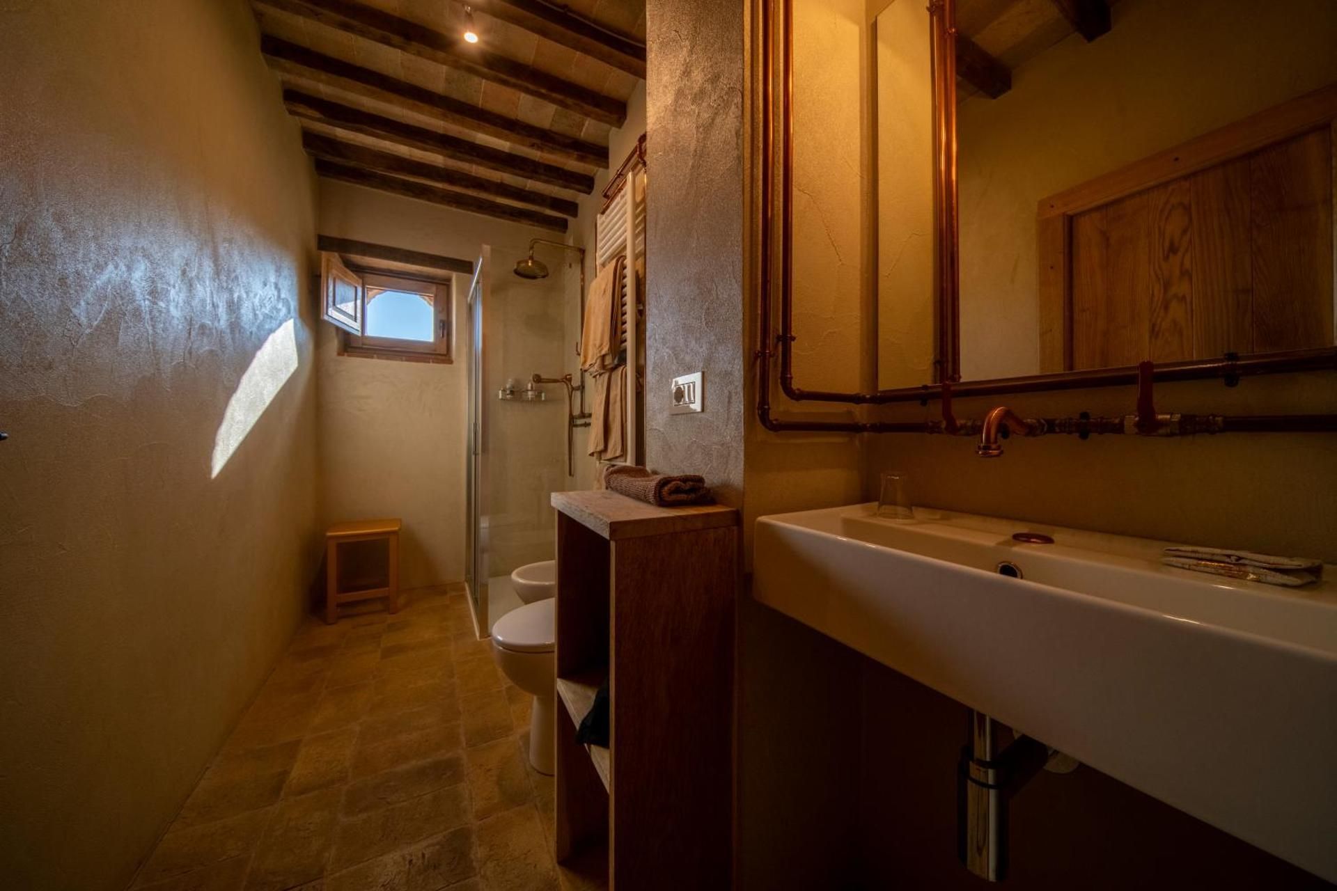 Suite with Mountain View