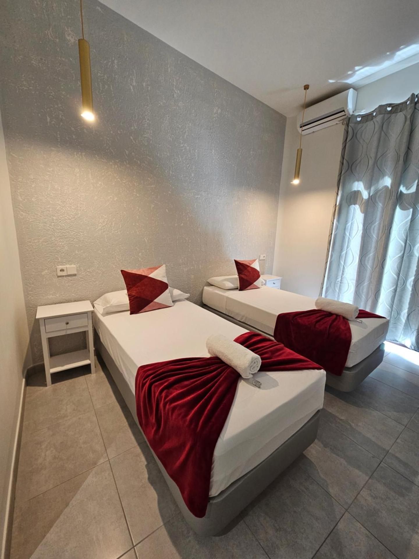 Superior Twin Room with City View