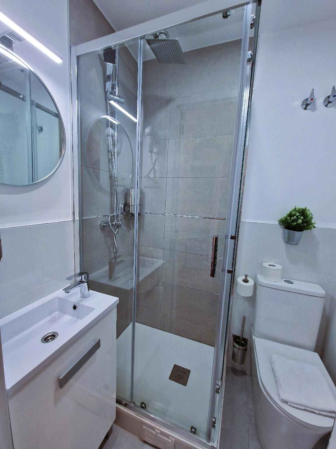 Inland View Single Room