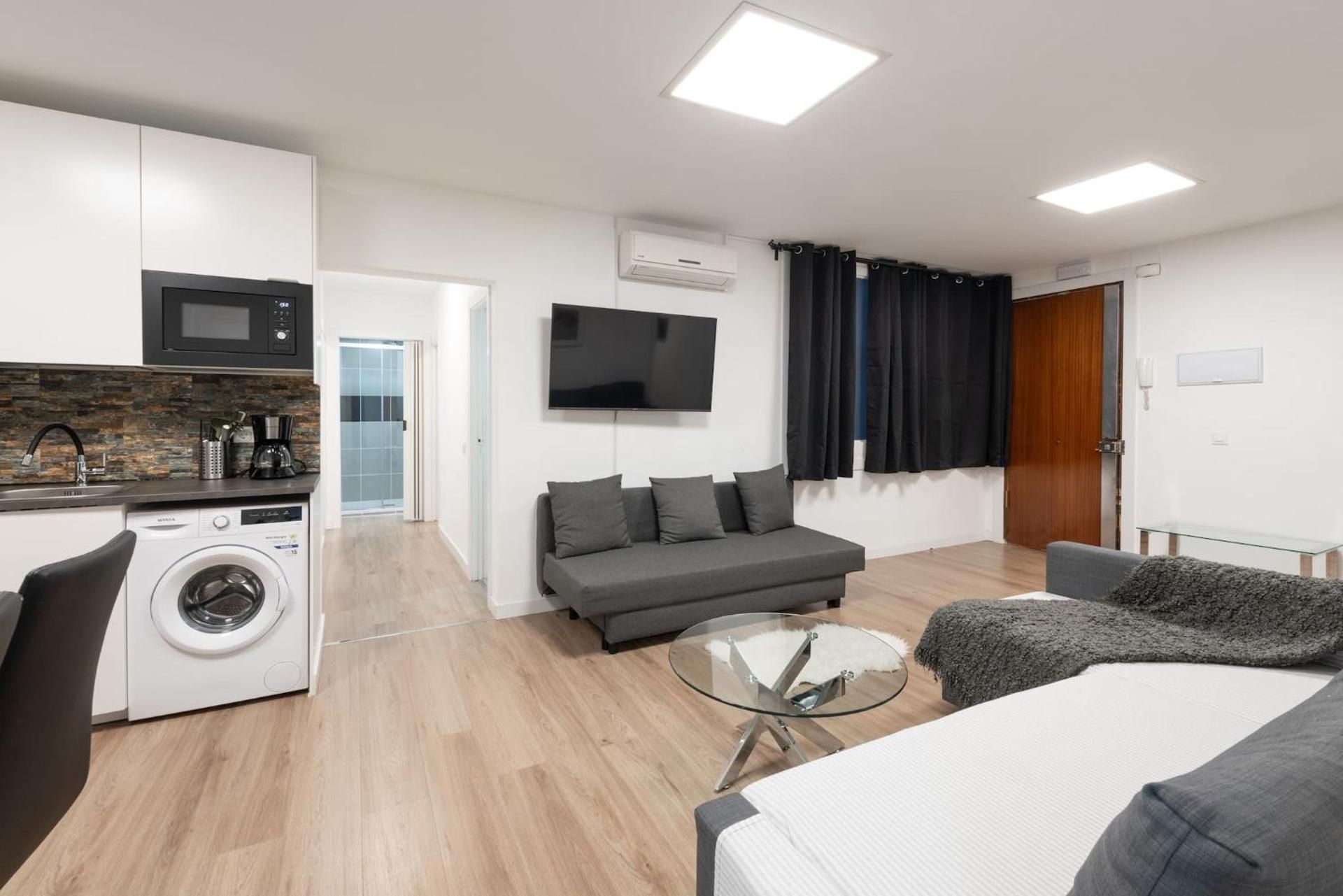 Deluxe Apartment