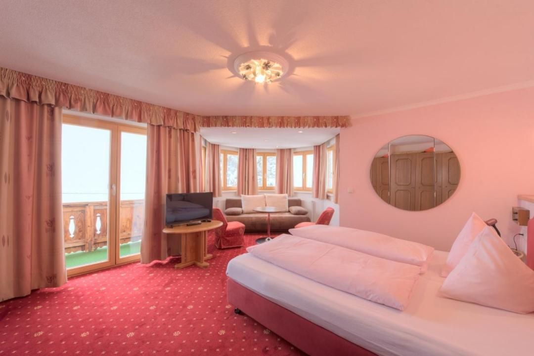 Triple Room with Balcony
