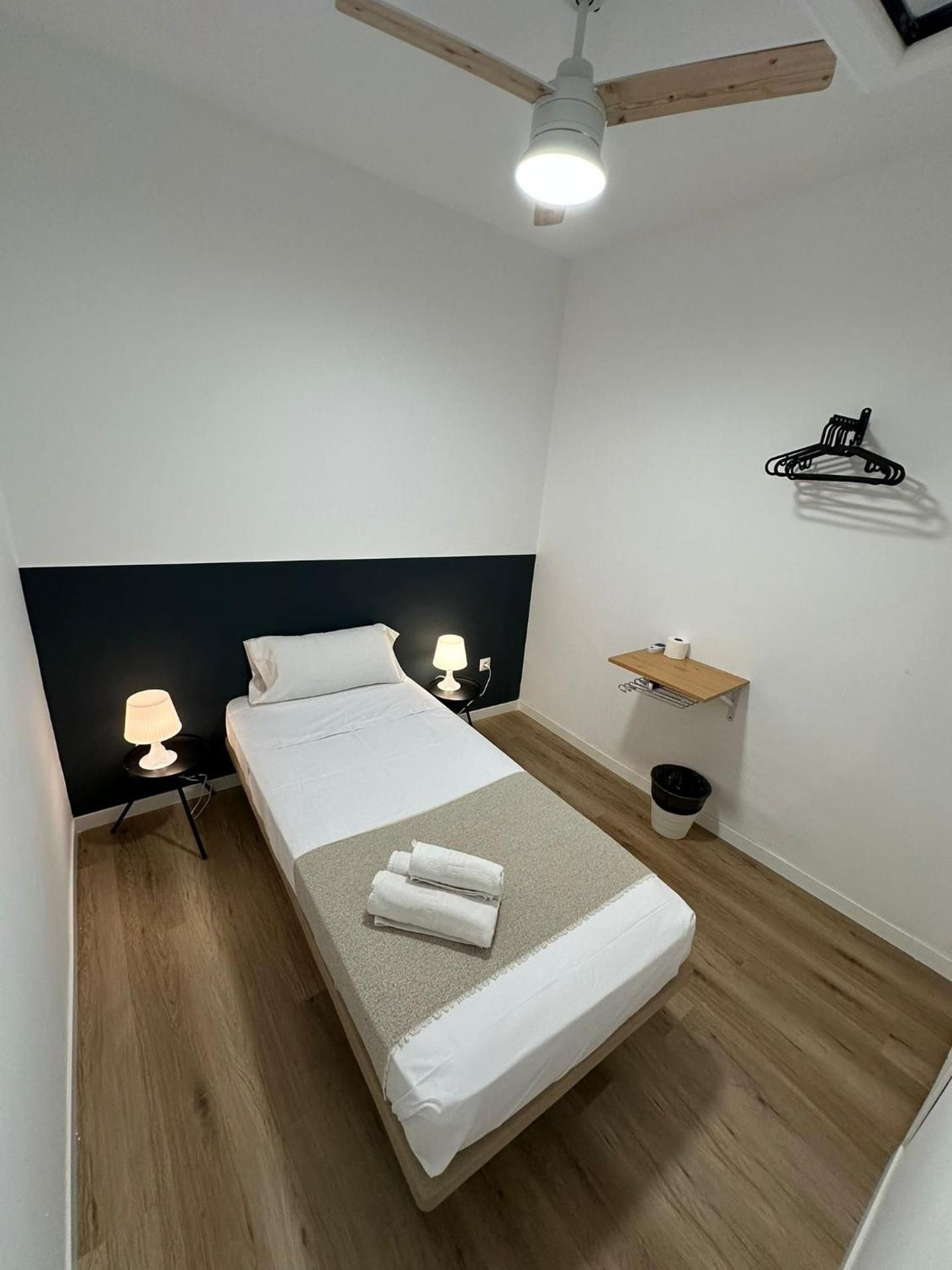 Single Room with Shared Bathroom
