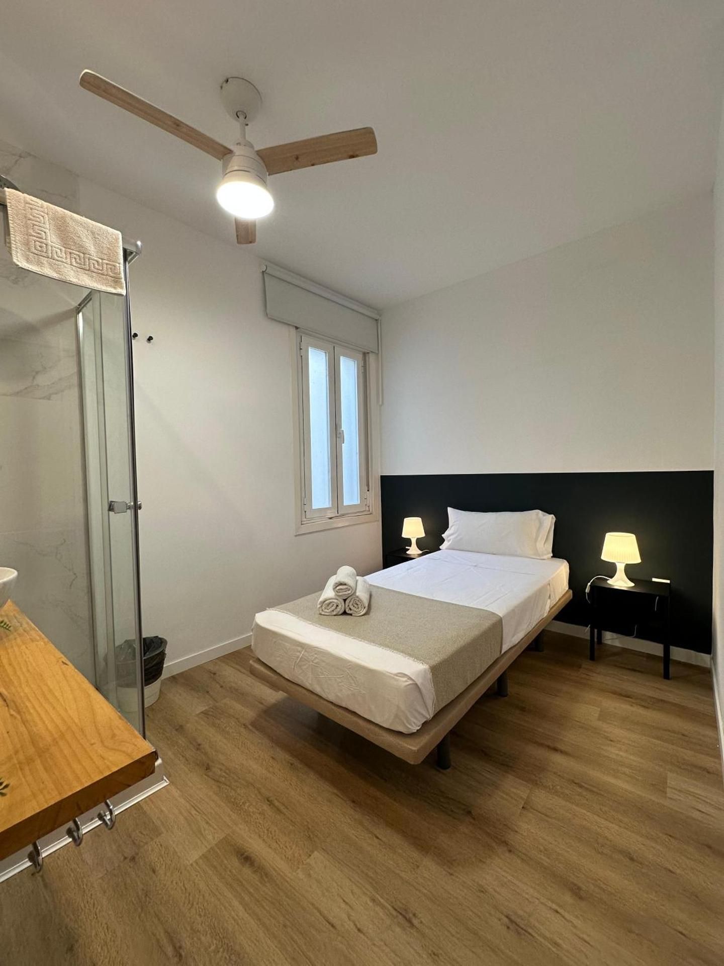 Single Room with Shared Bathroom