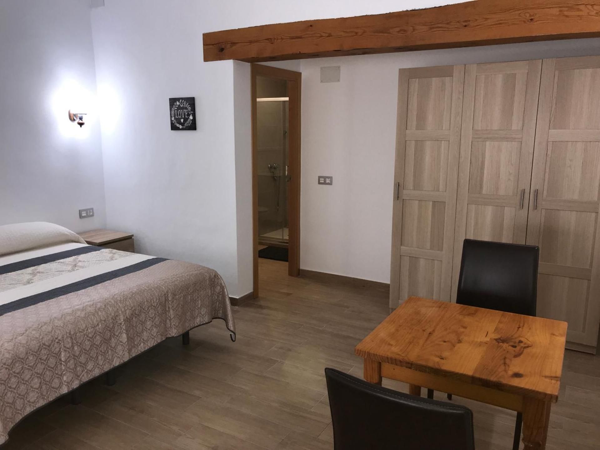 Deluxe Double or Twin Room with Mountain View