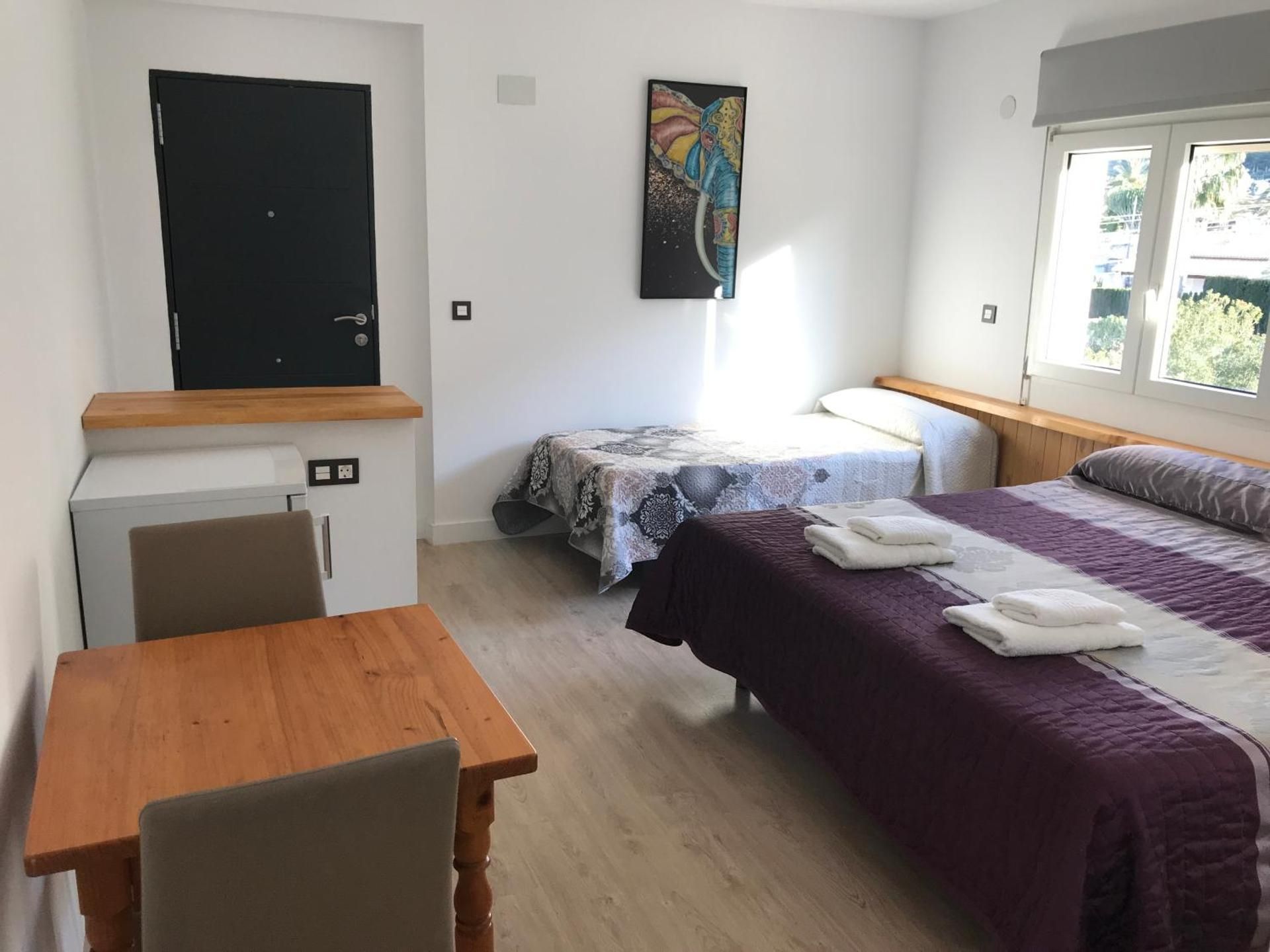 Comfort Triple Room