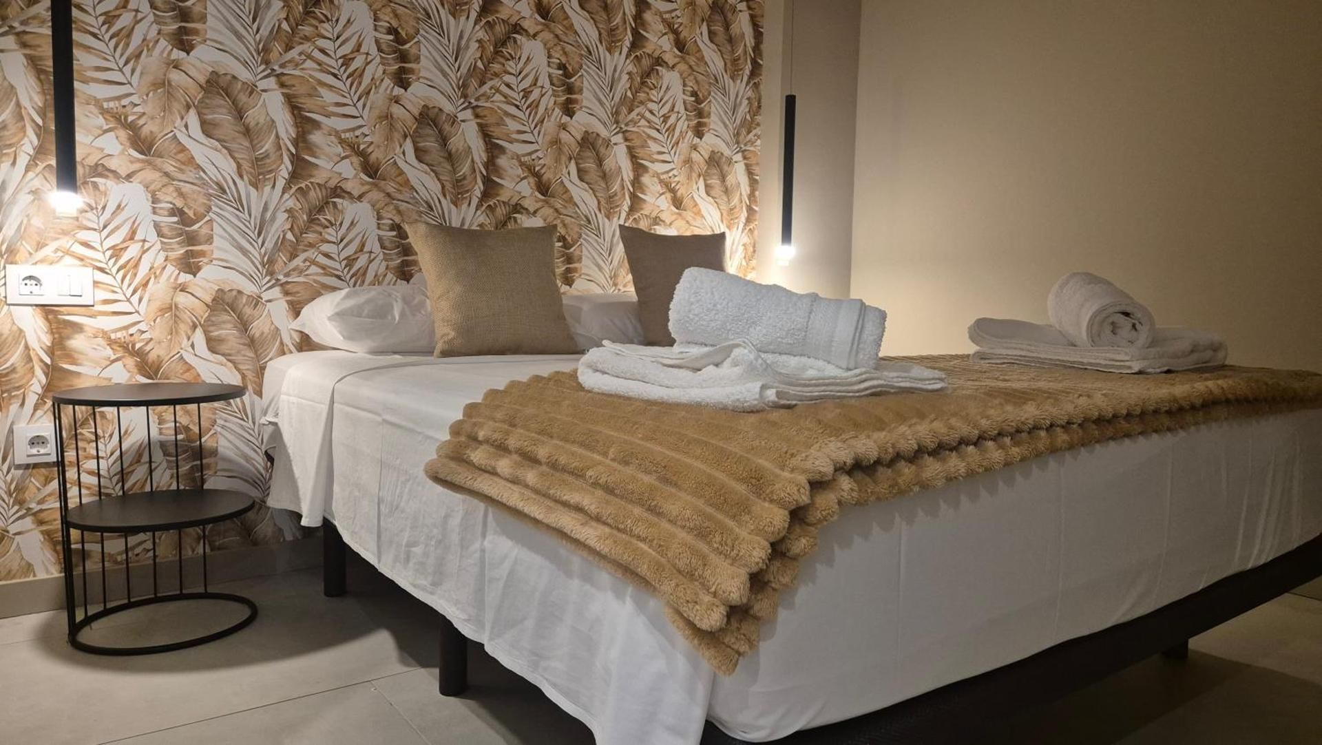Superior One-Bedroom Apartment with Balcony