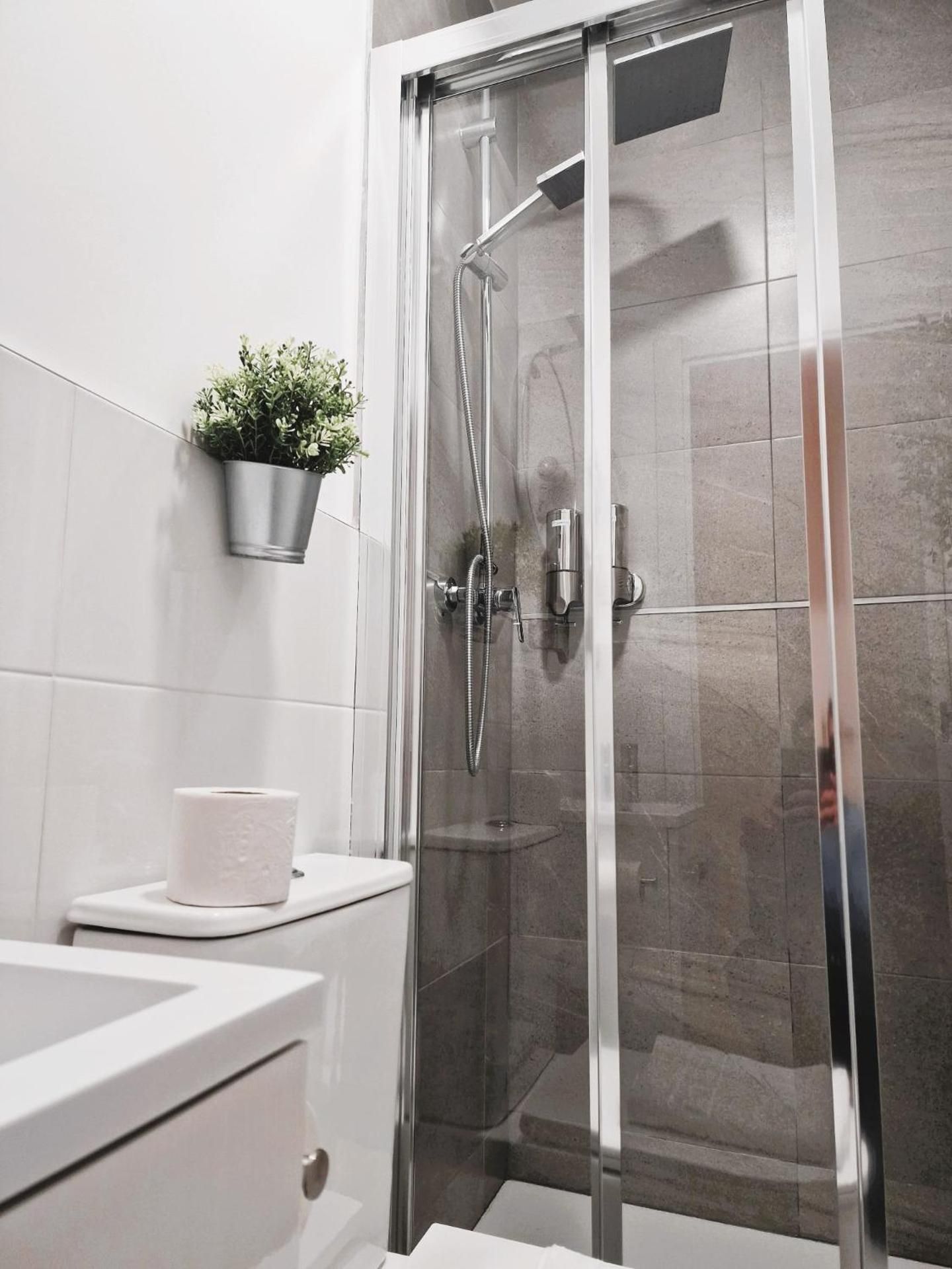 Hostal Comercial Economy Small Double Room Non-Smoking