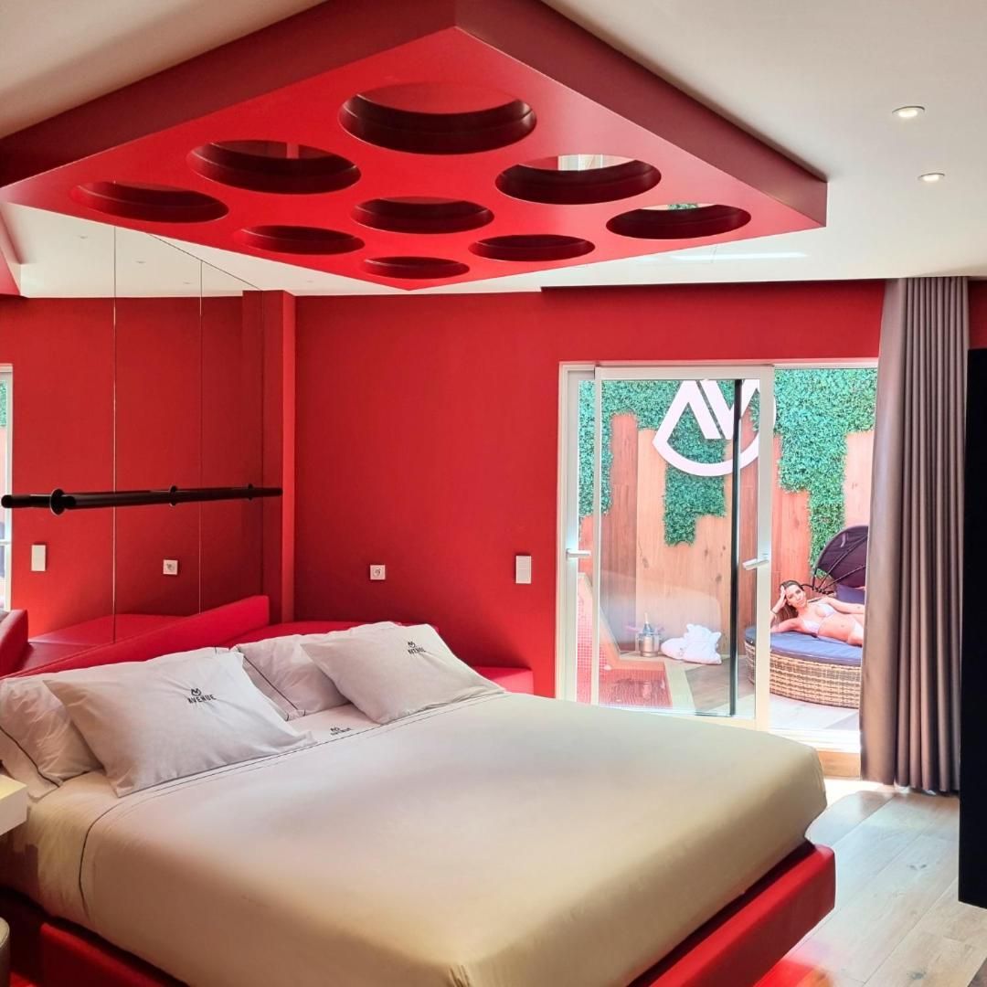 Junior Suite With Private Pool
