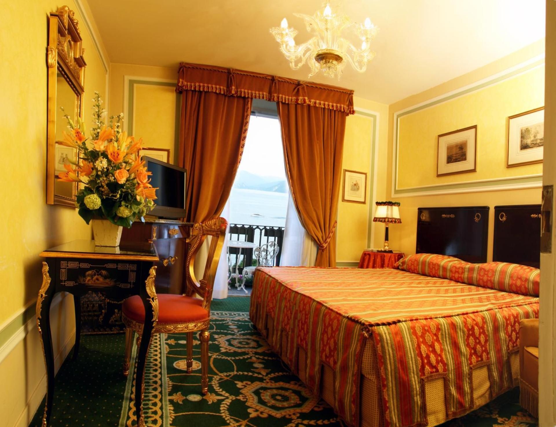 Lake View Double Room