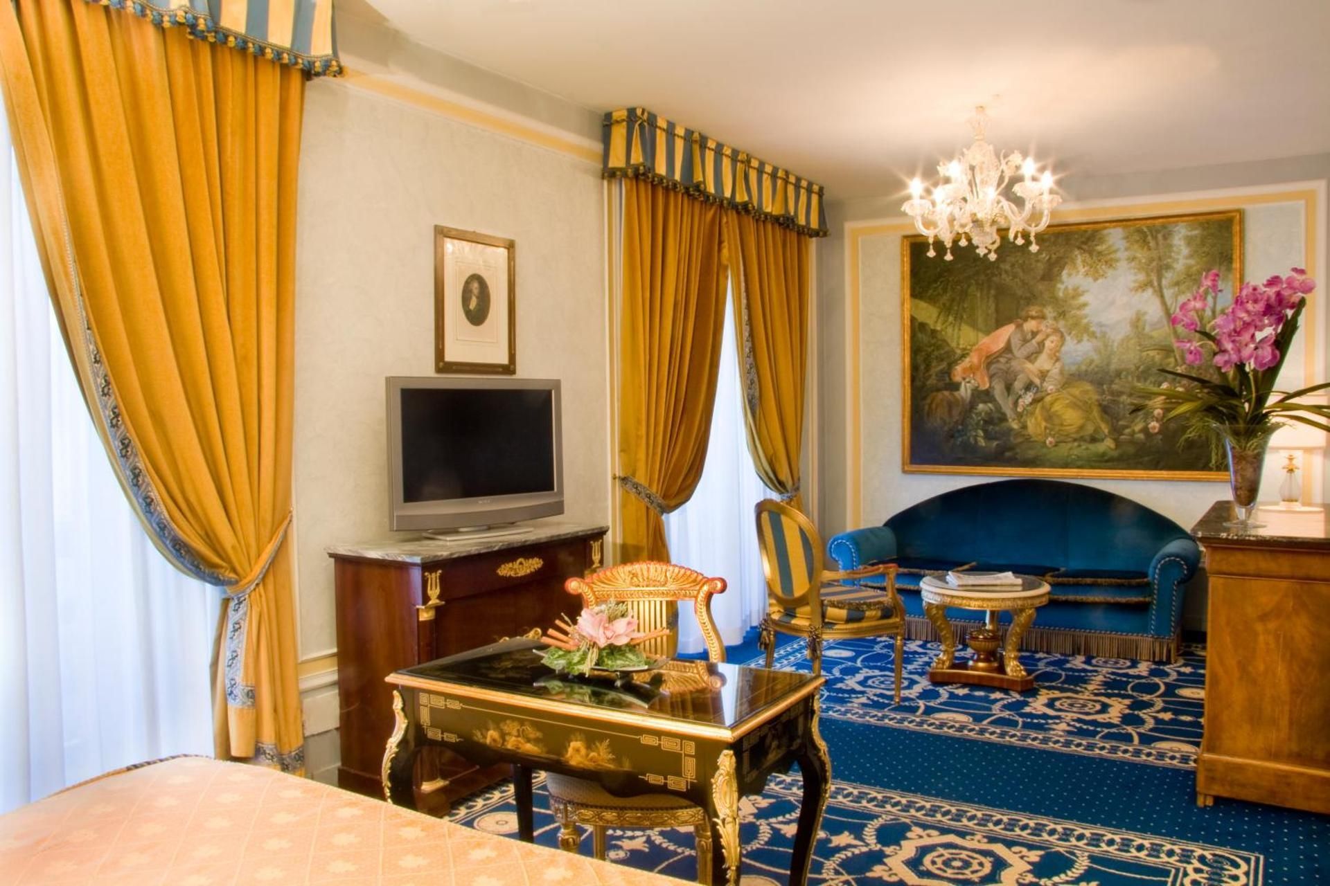 Junior Suite with Lake View