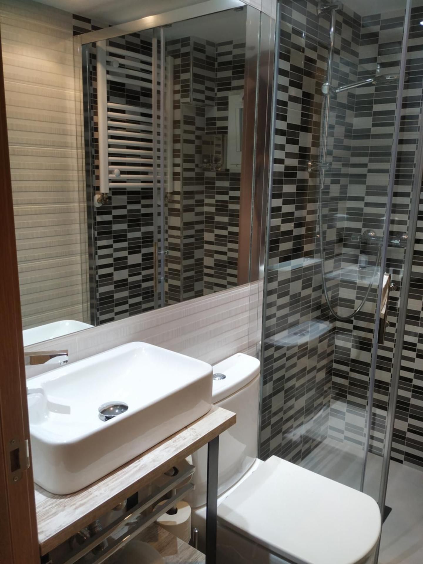 Apartamentos Deluxe Barajas Apartment 2