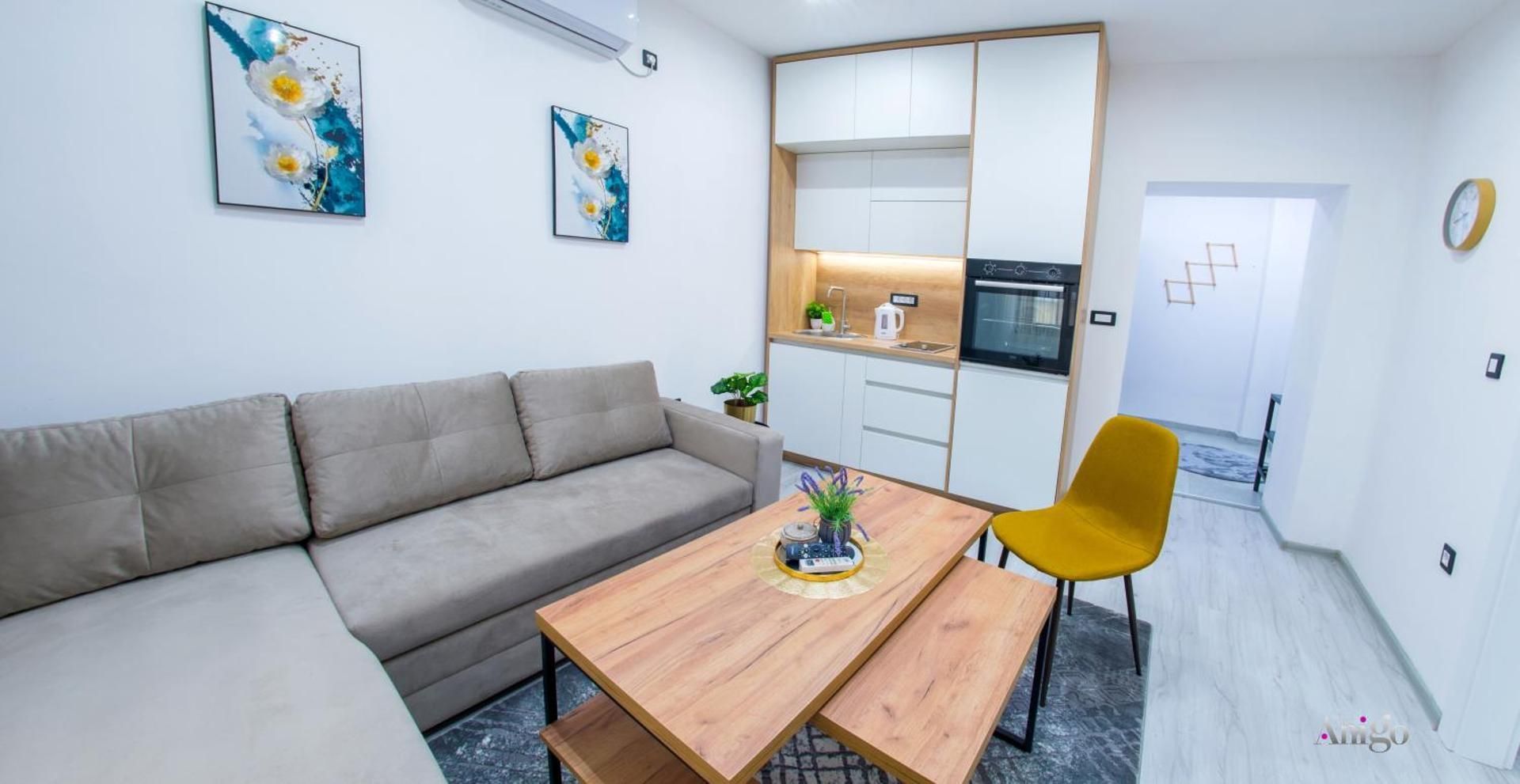 One-Bedroom Apartment