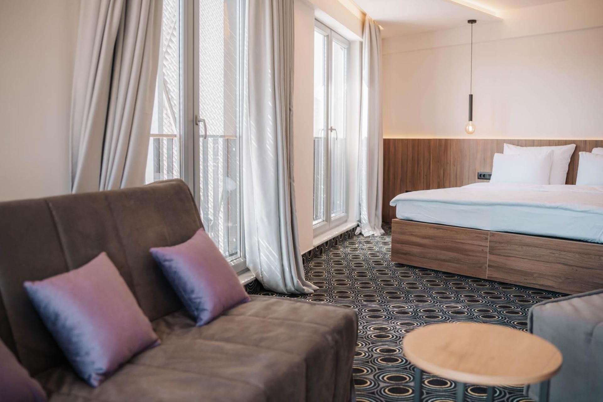Deluxe Double or Twin Room with Balcony