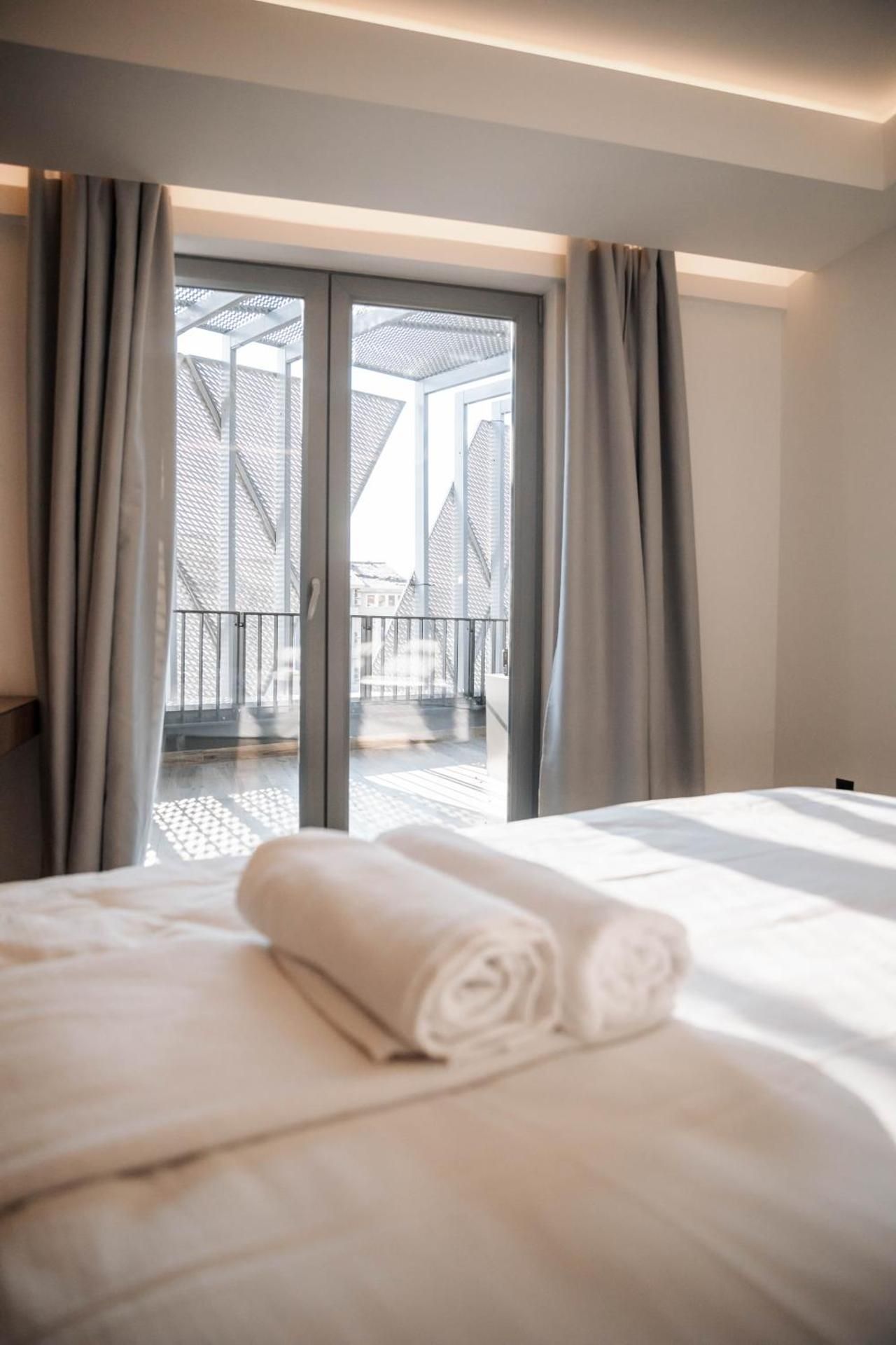 Superior Double or Twin Room with Terrace