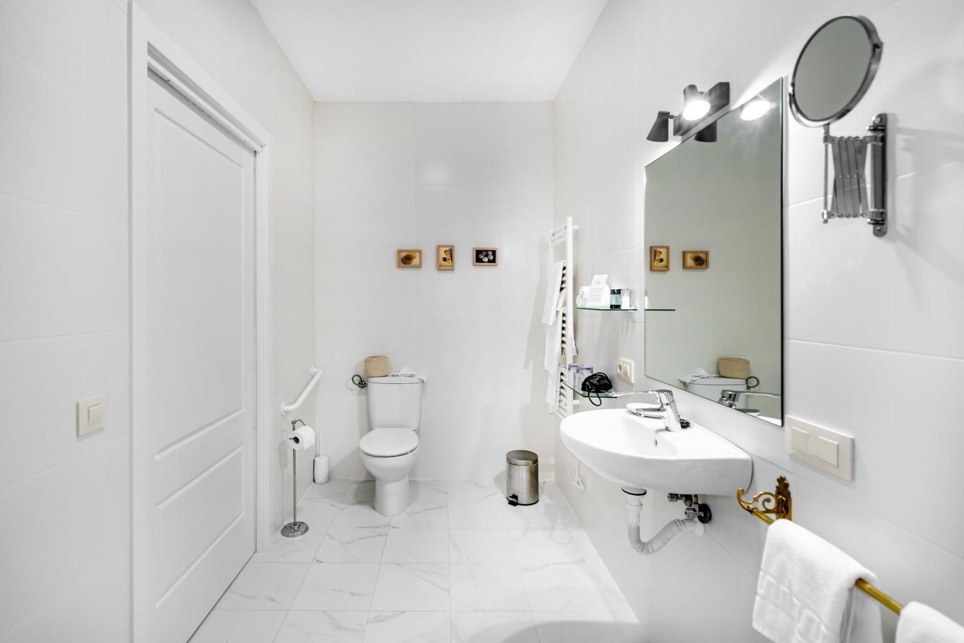 Double Room - Disability Access